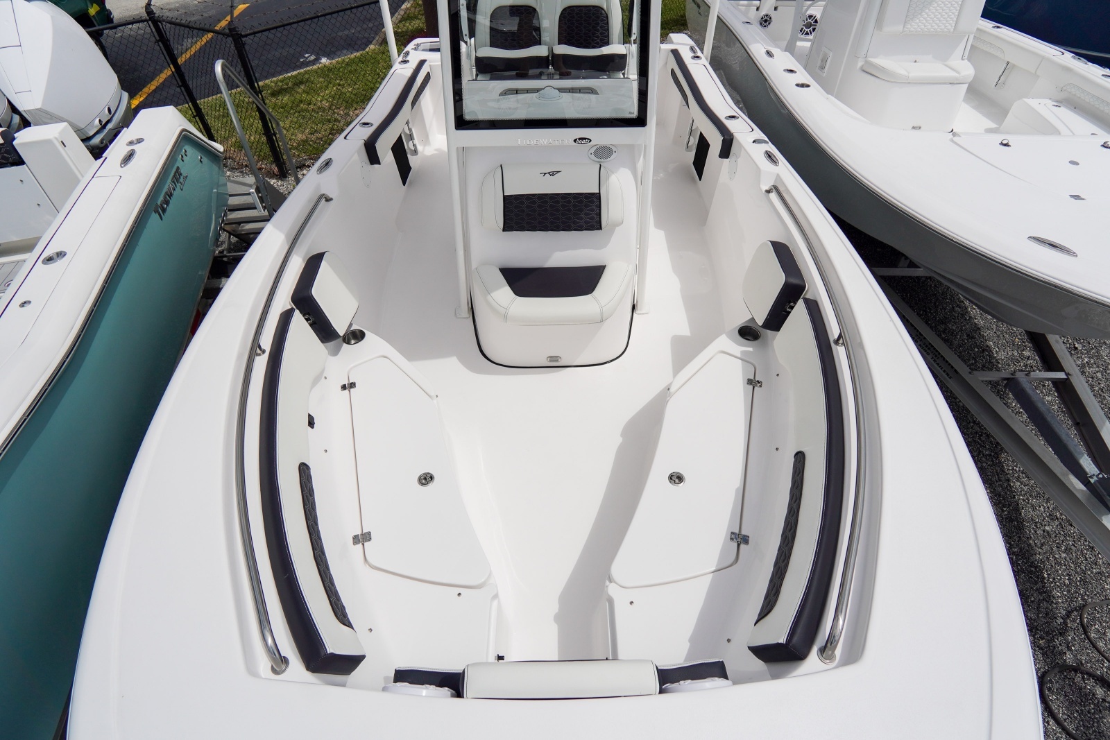 22ft Tidewater Yacht For Sale