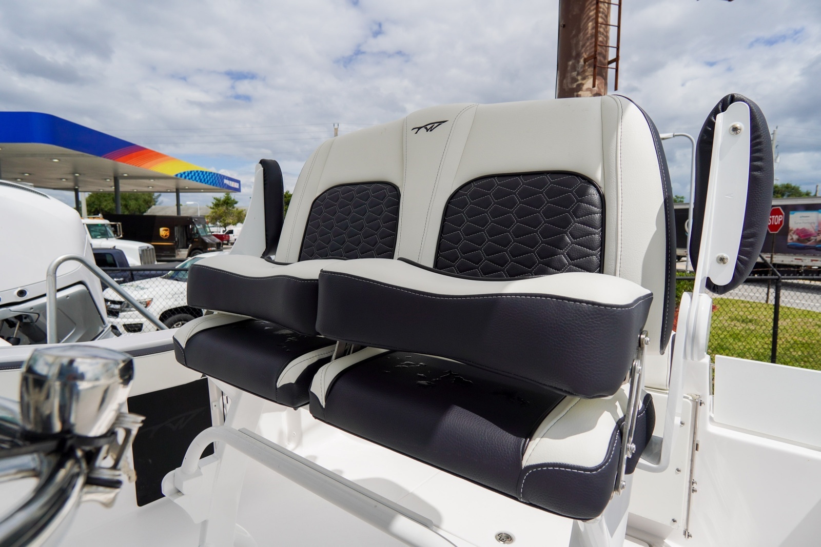 22ft Tidewater Yacht For Sale