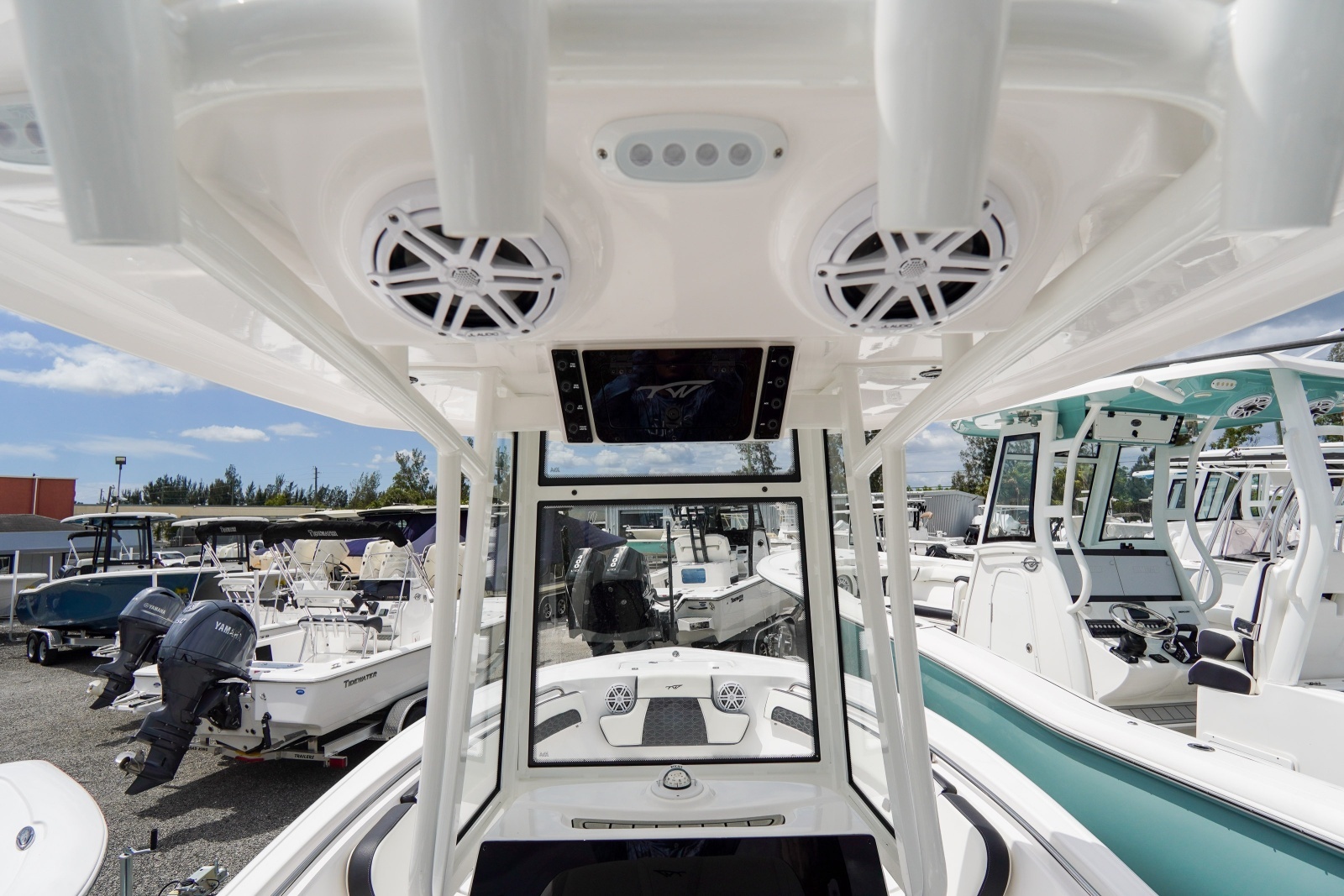 22ft Tidewater Yacht For Sale