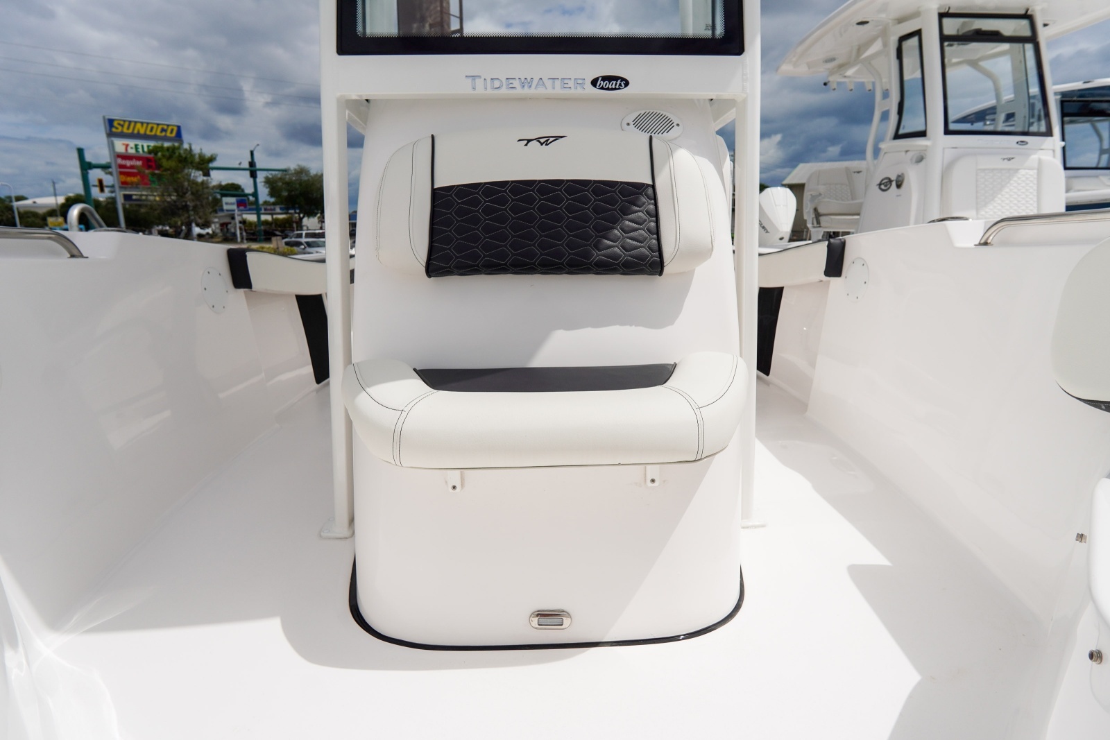 22ft Tidewater Yacht For Sale