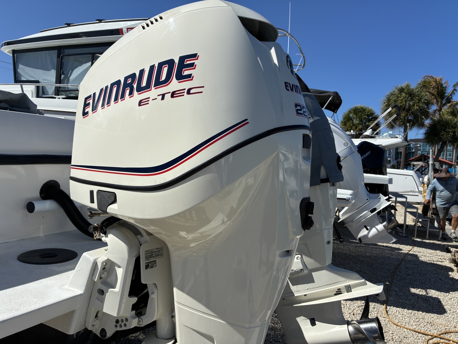 1997 Hydra-Sports 2750 WA