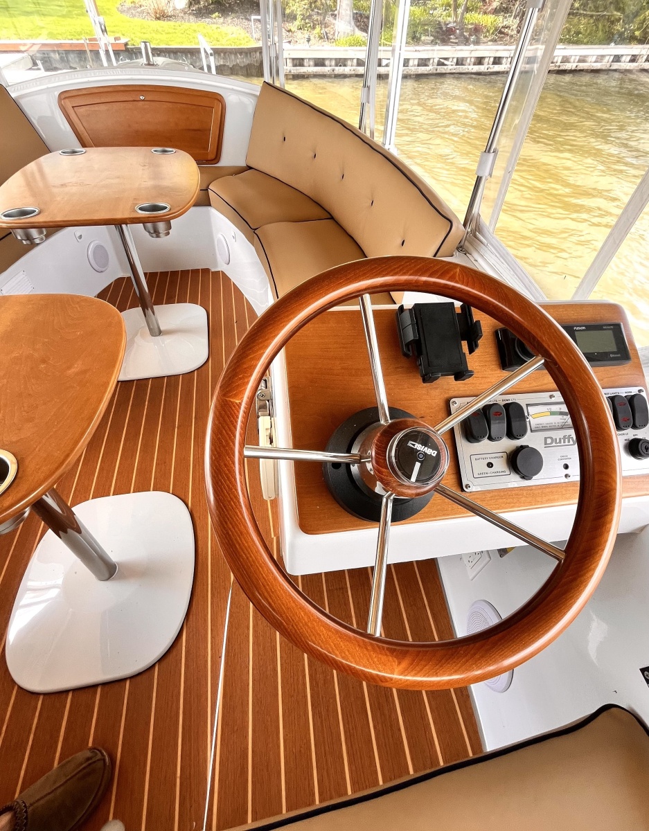 18' 2021 Duffy 18 Snug Harbor