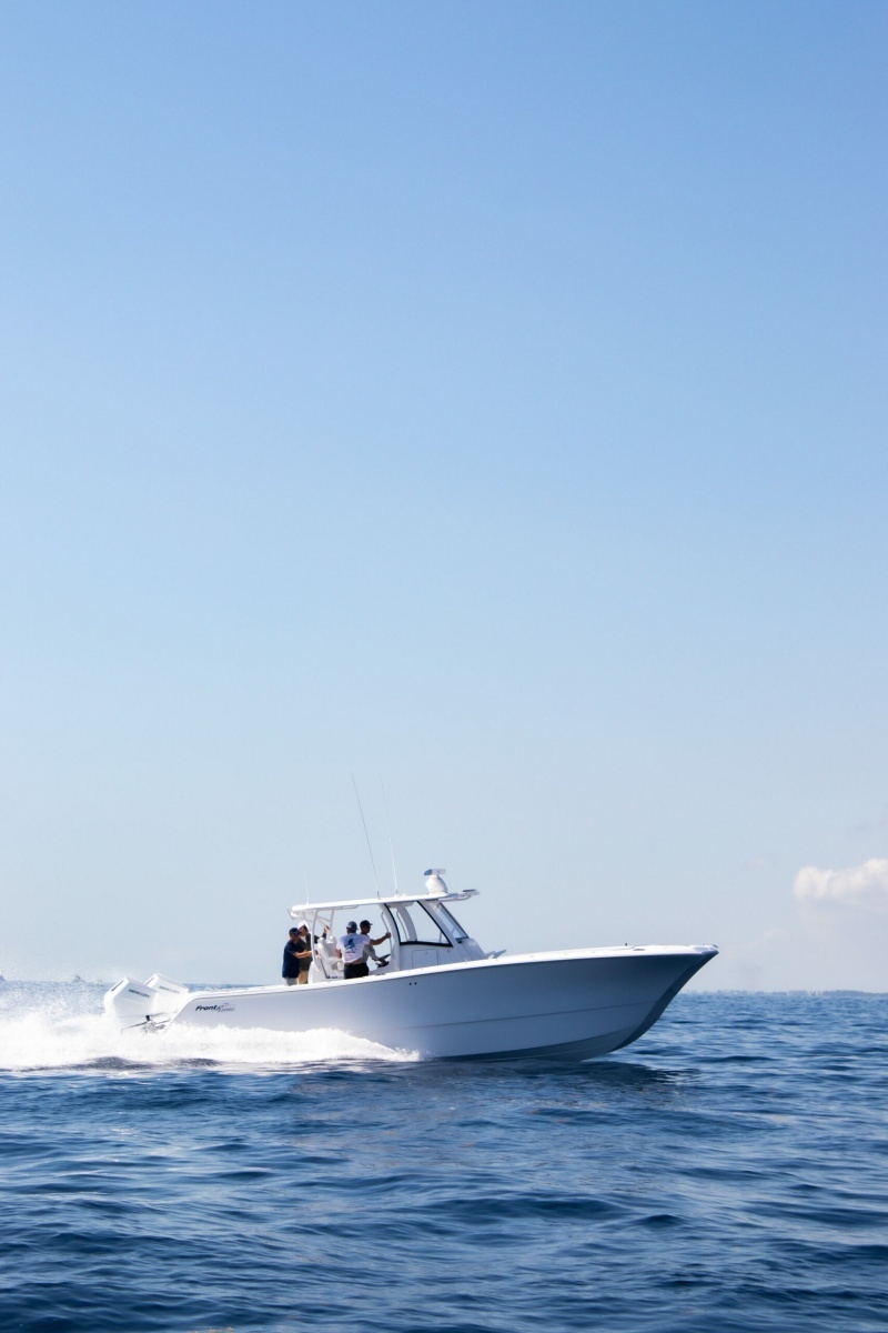 35ft Front Runner Yacht For Sale