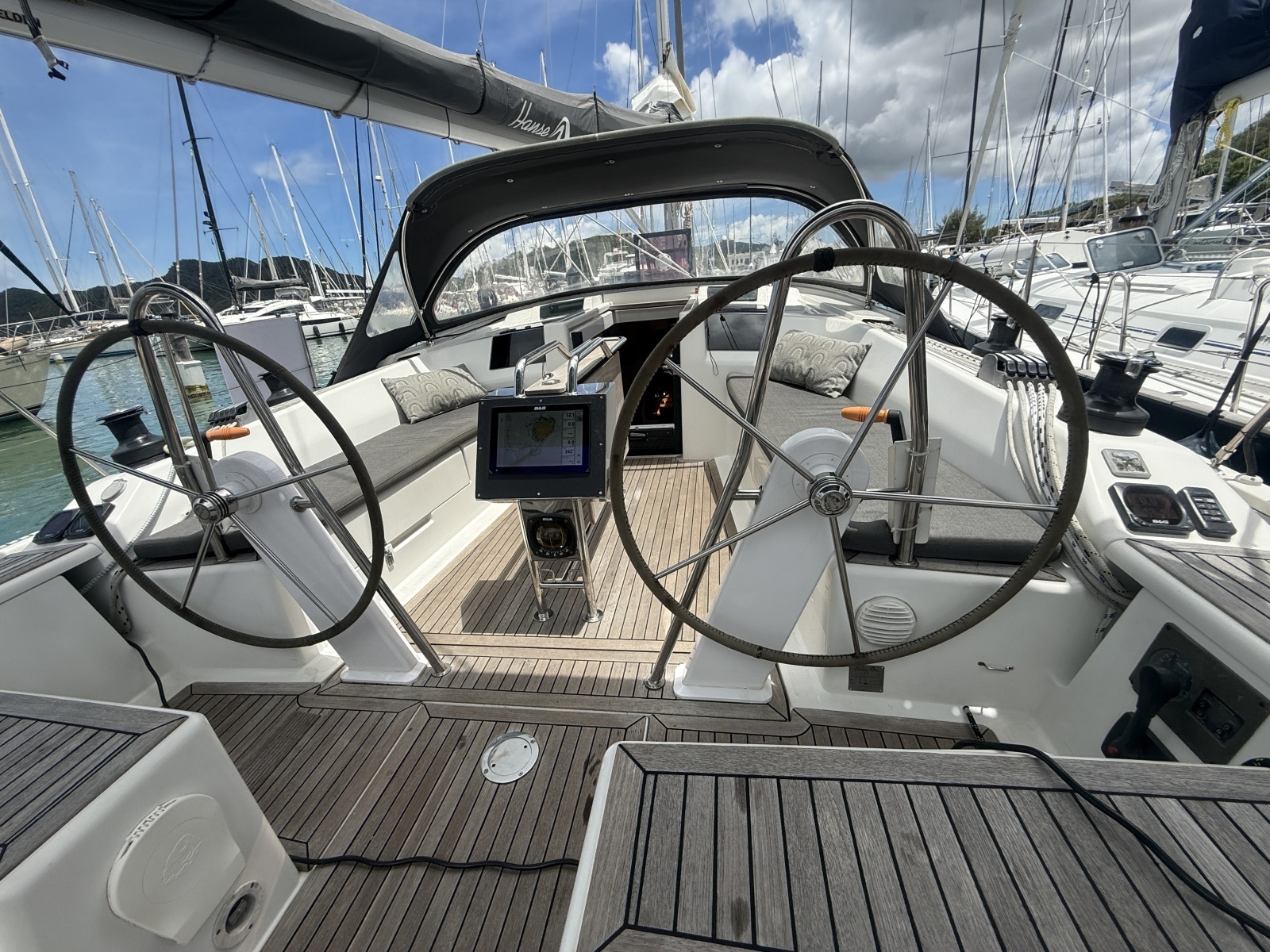 Touch of Grey 41ft Hanse Yacht For Sale