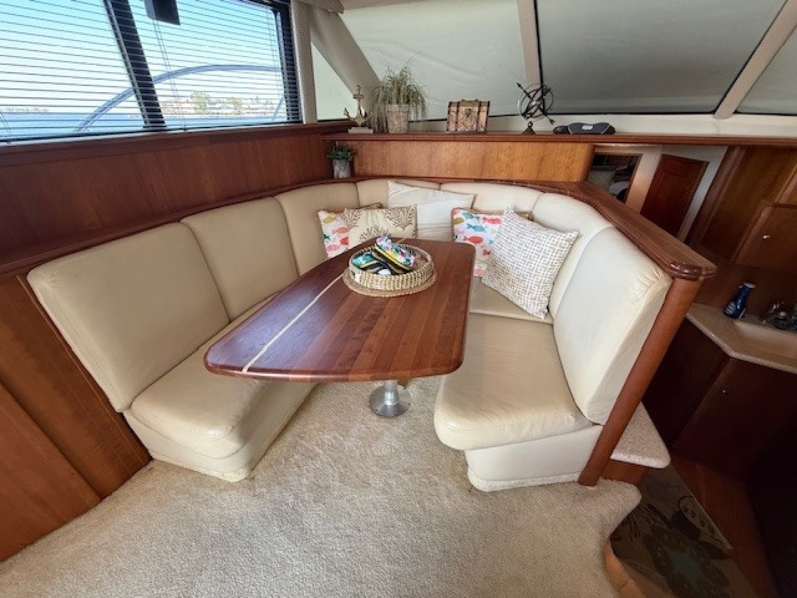 2001 Silverton 42 Convertible