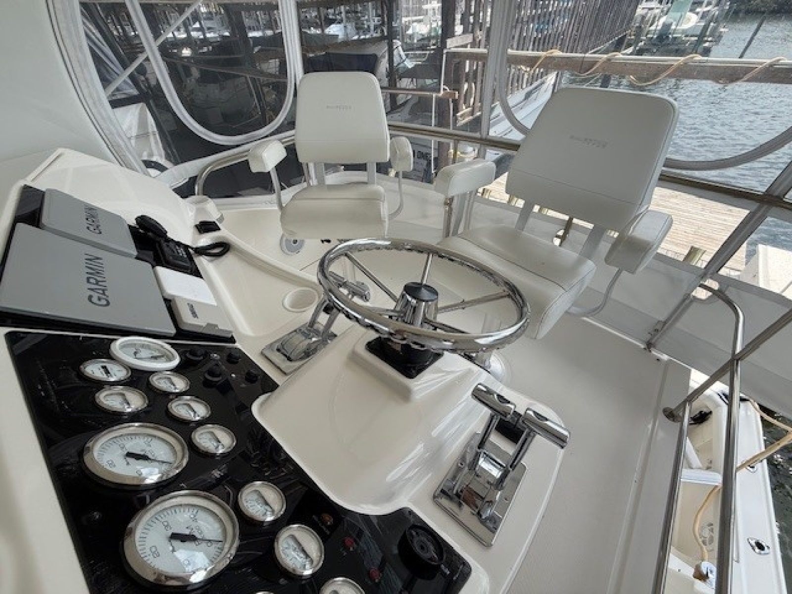 2001 Silverton 42 Convertible