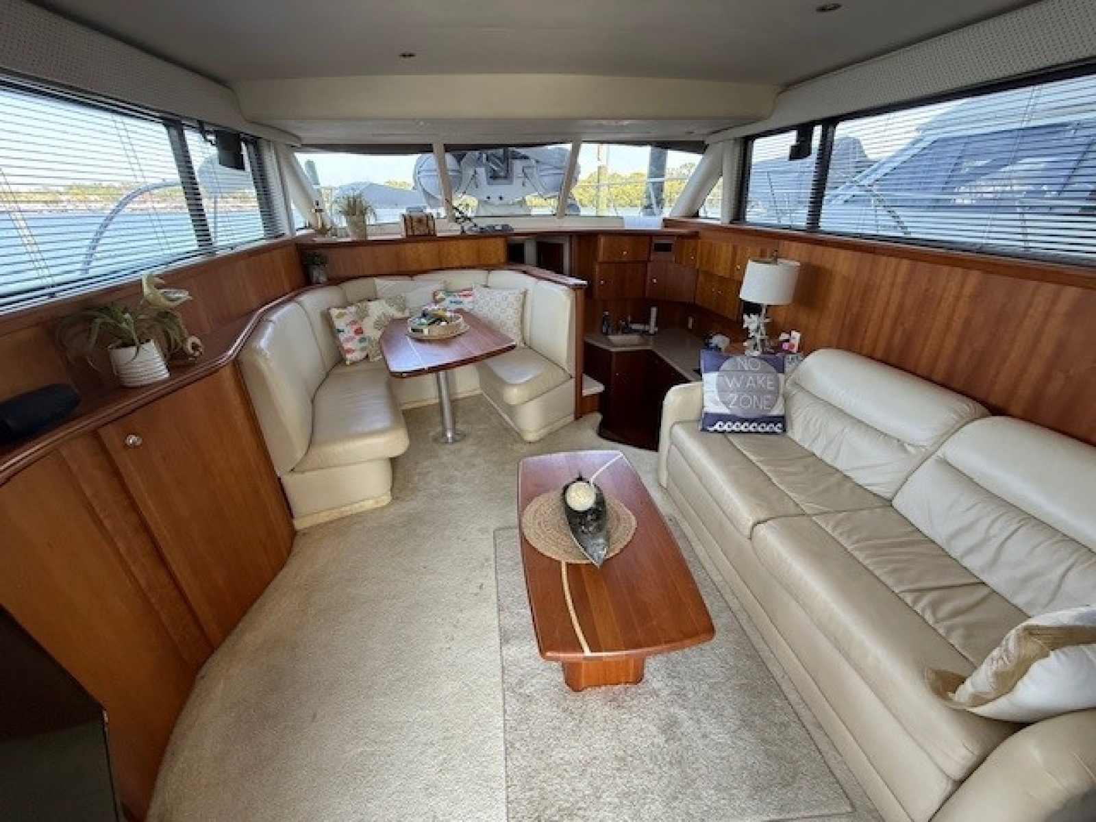 2001 Silverton 42 Convertible