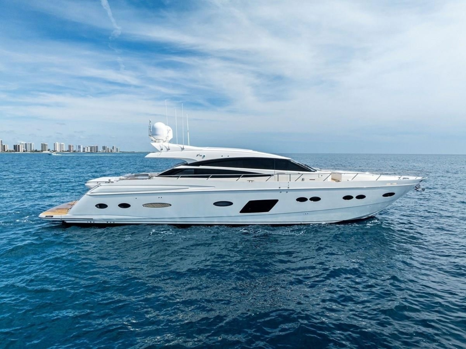 2013 Princess 78