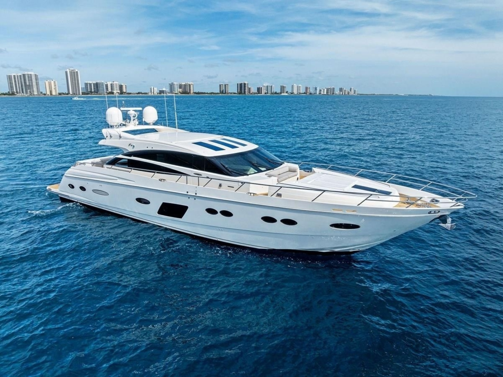 2013 Princess 78
