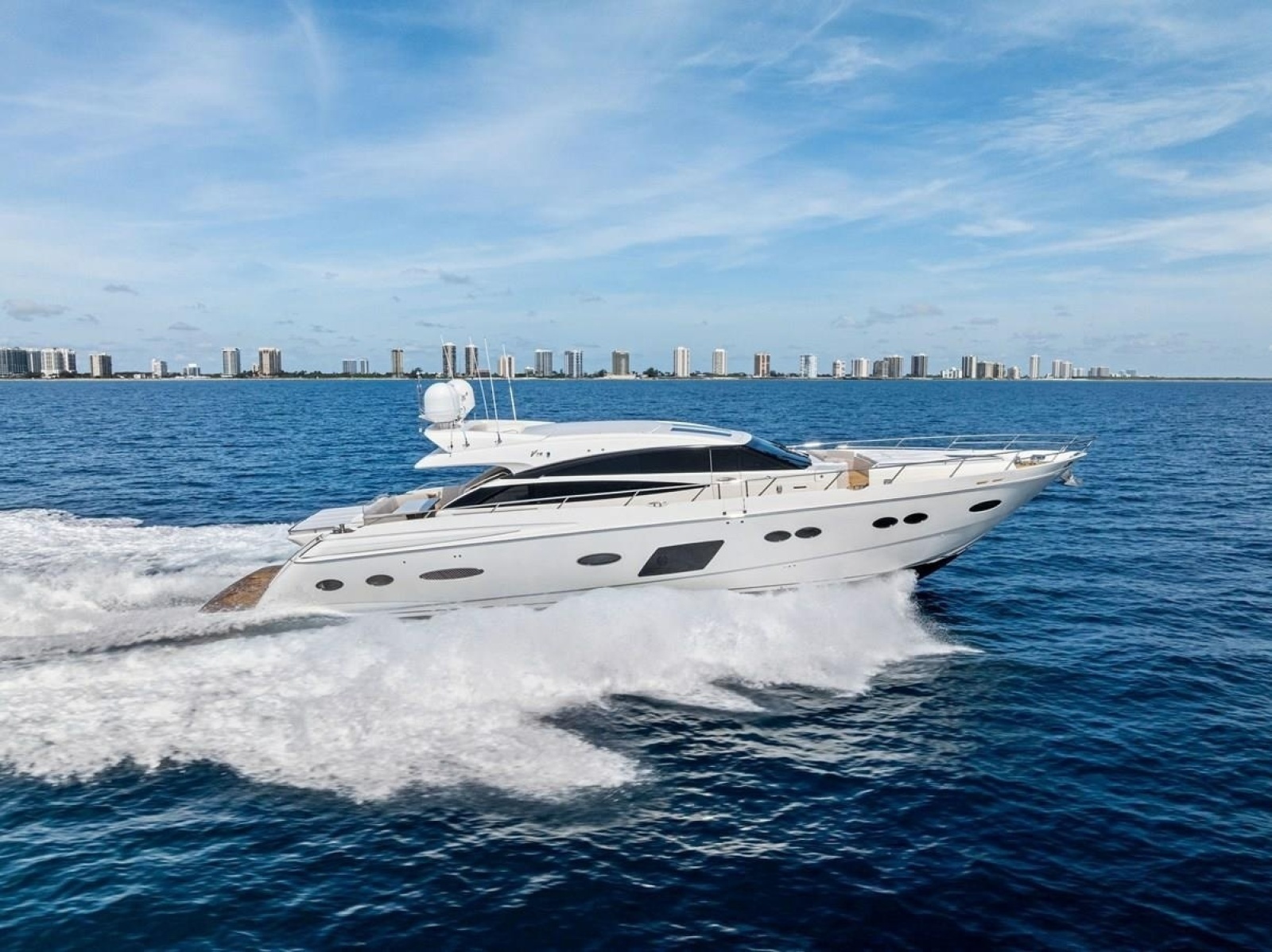 2013 Princess 78