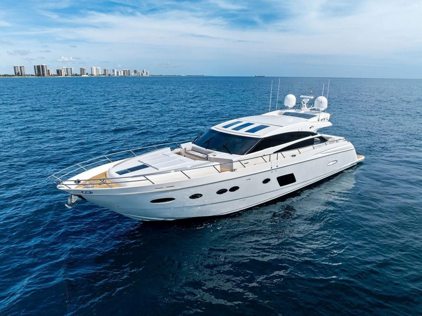 2013 Princess 78