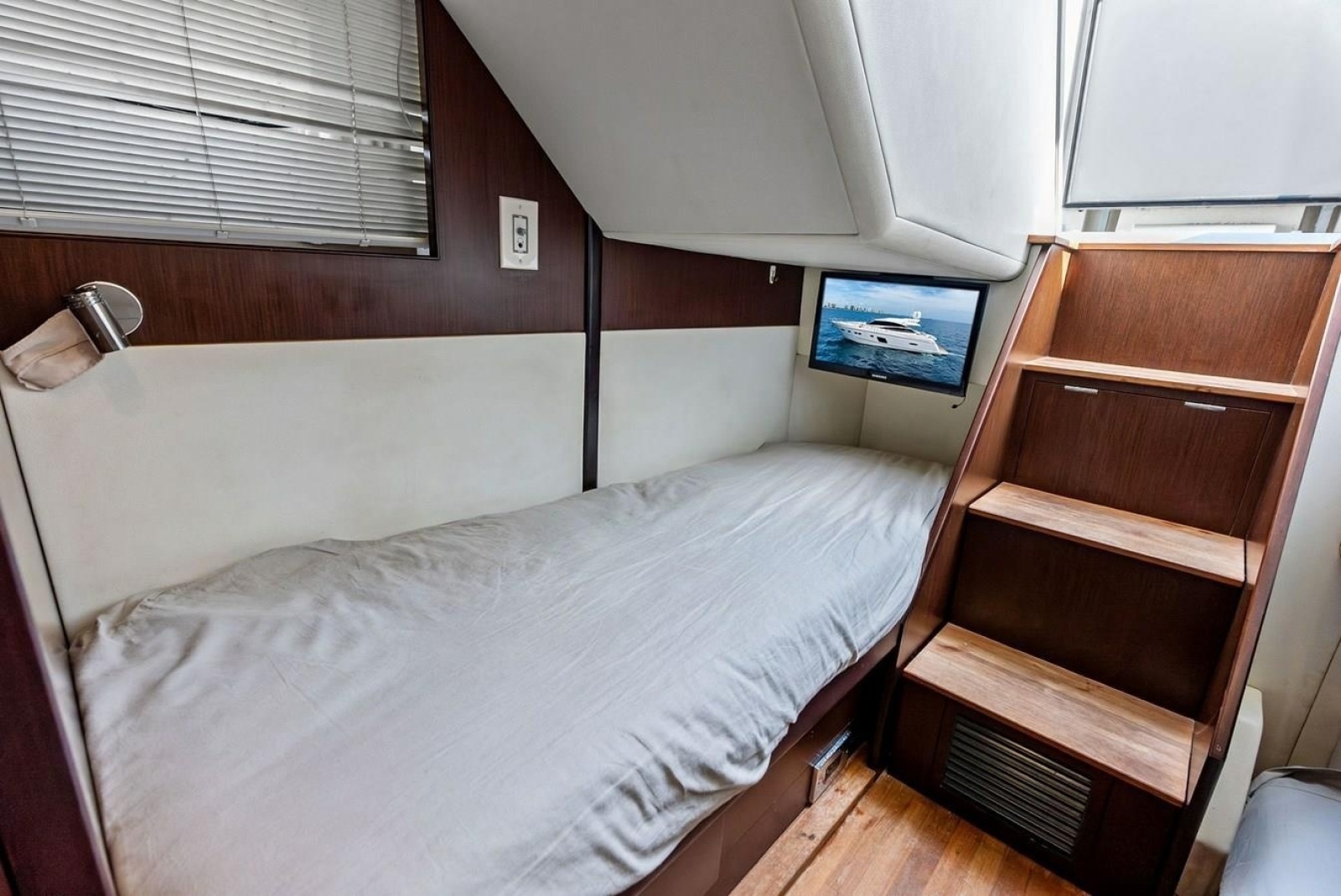 2013 Princess 78