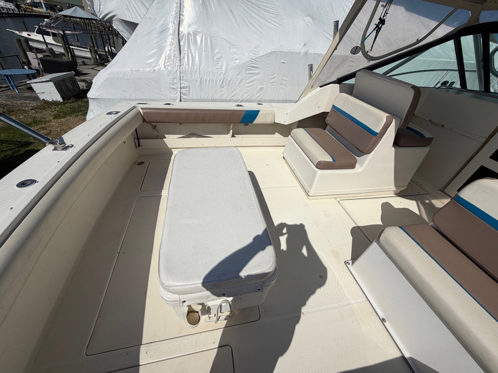 1997 Pursuit 3100 Express