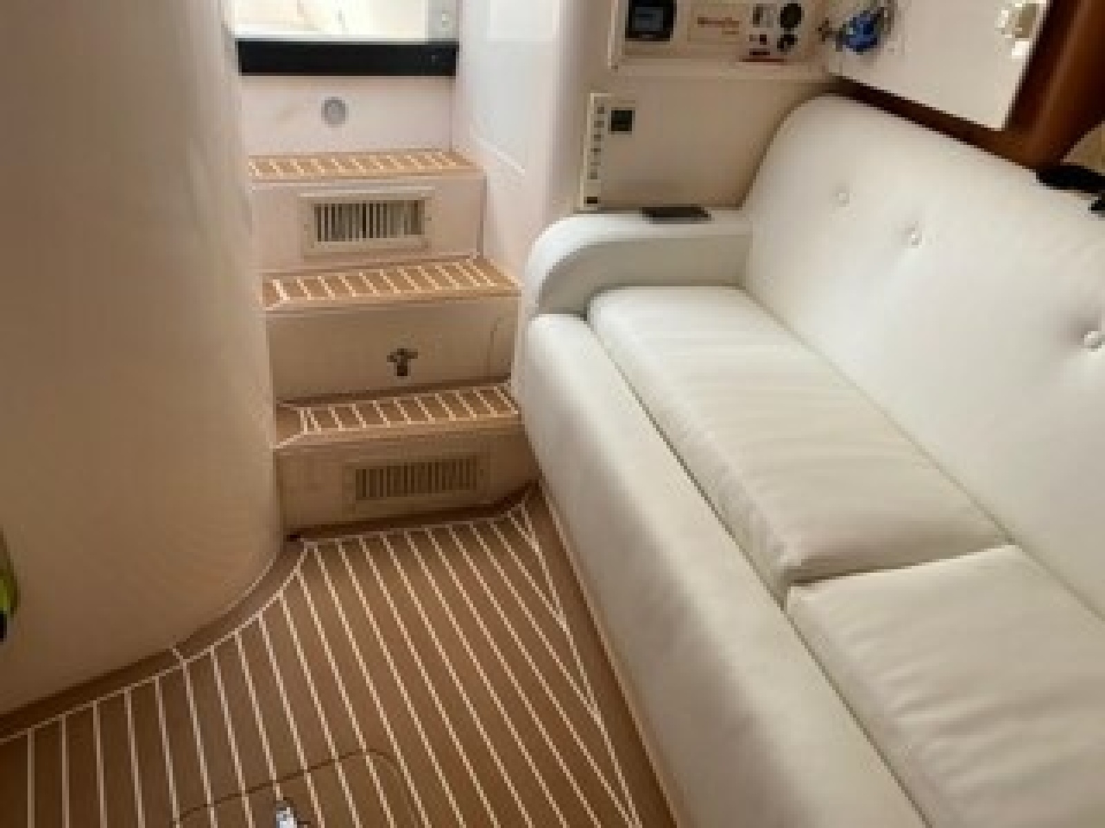 Captain s Call 38ft Intrepid Yacht For Sale