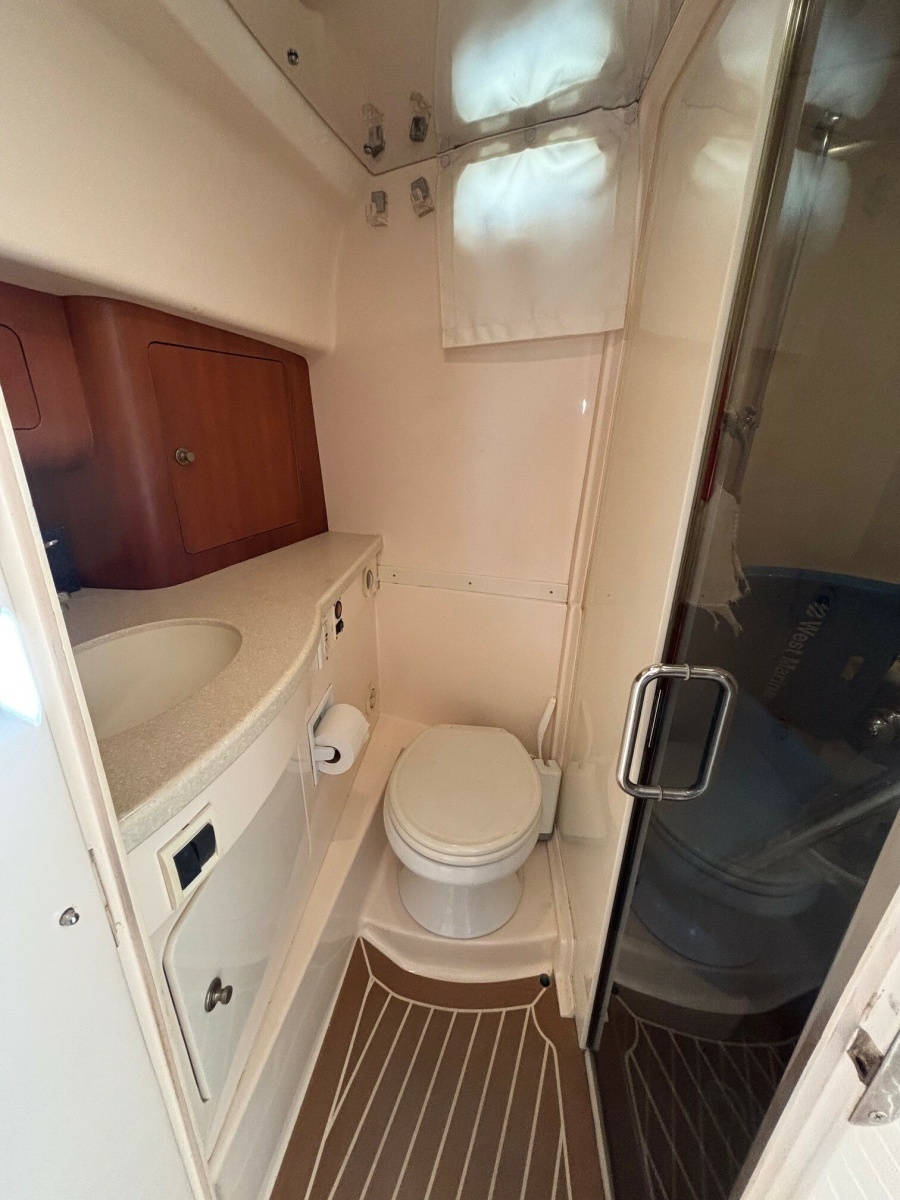 Captain s Call 38ft Intrepid Yacht For Sale