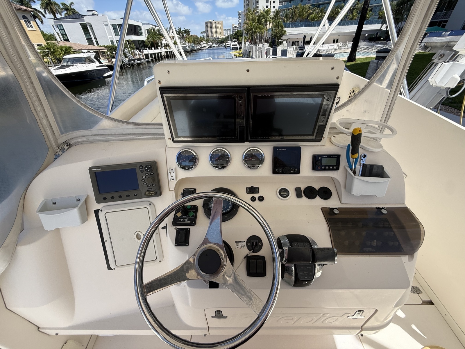 Captain s Call 38ft Intrepid Yacht For Sale