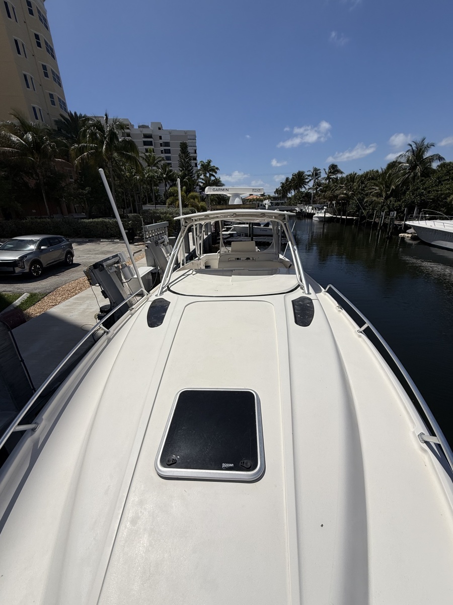 Captain s Call 38ft Intrepid Yacht For Sale