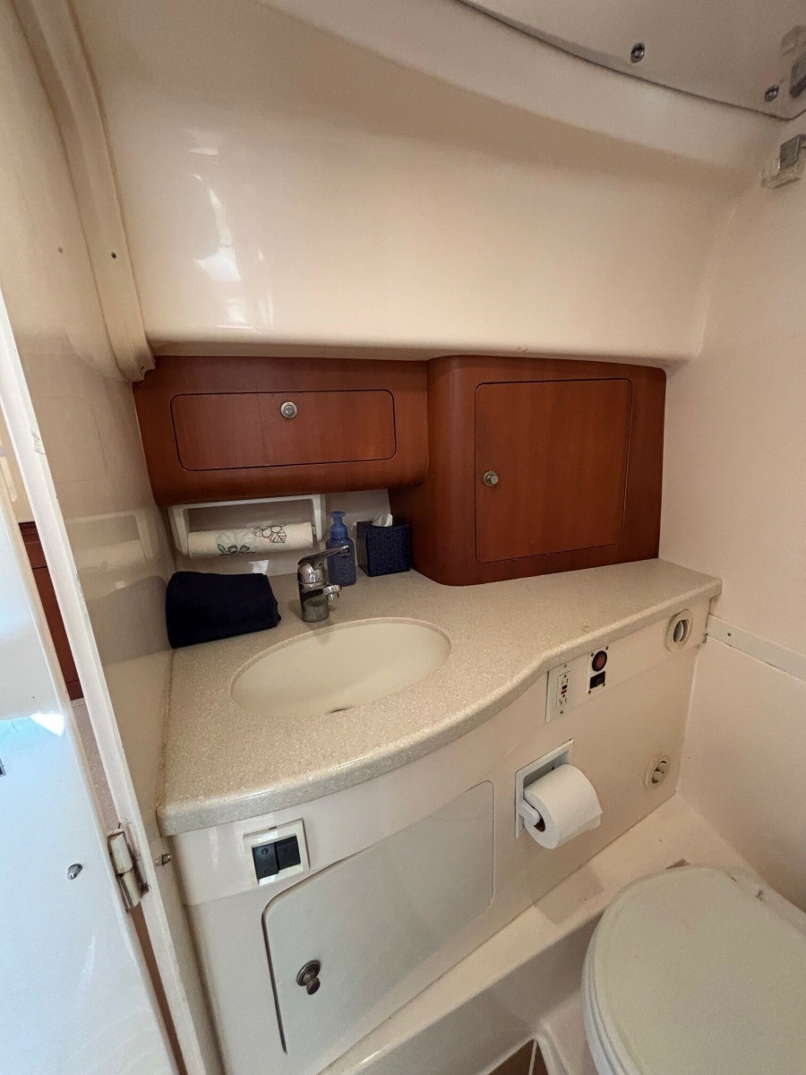 Captain s Call 38ft Intrepid Yacht For Sale