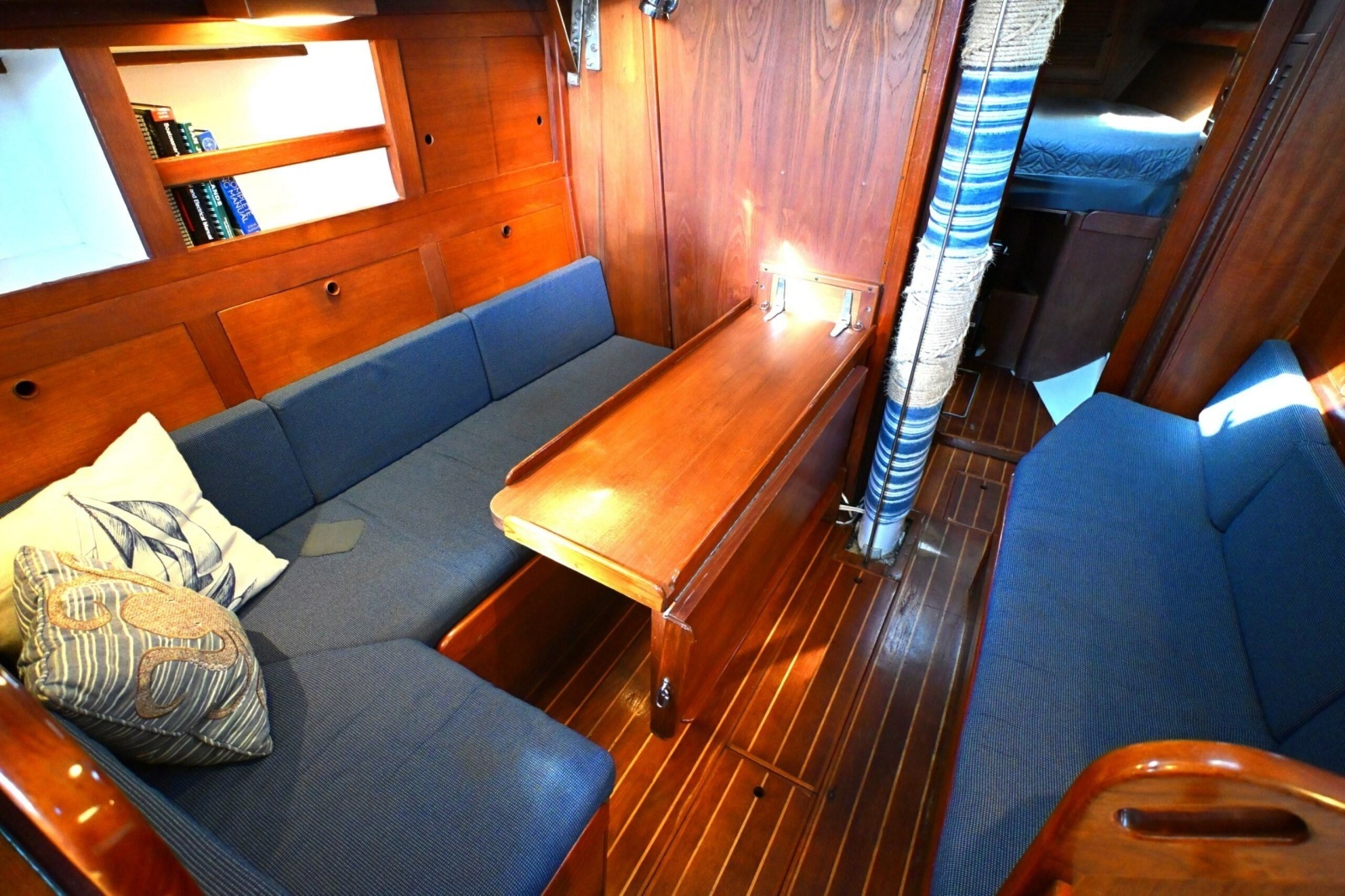 1980 Tartan 37