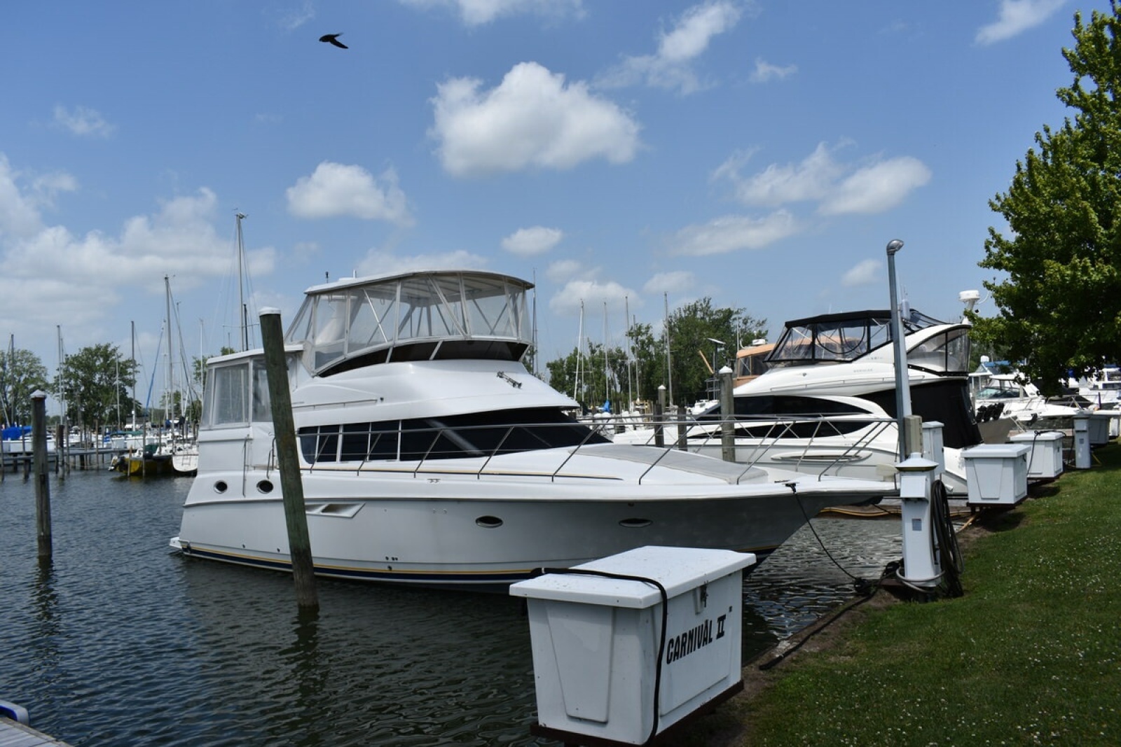 1999 Silverton 422