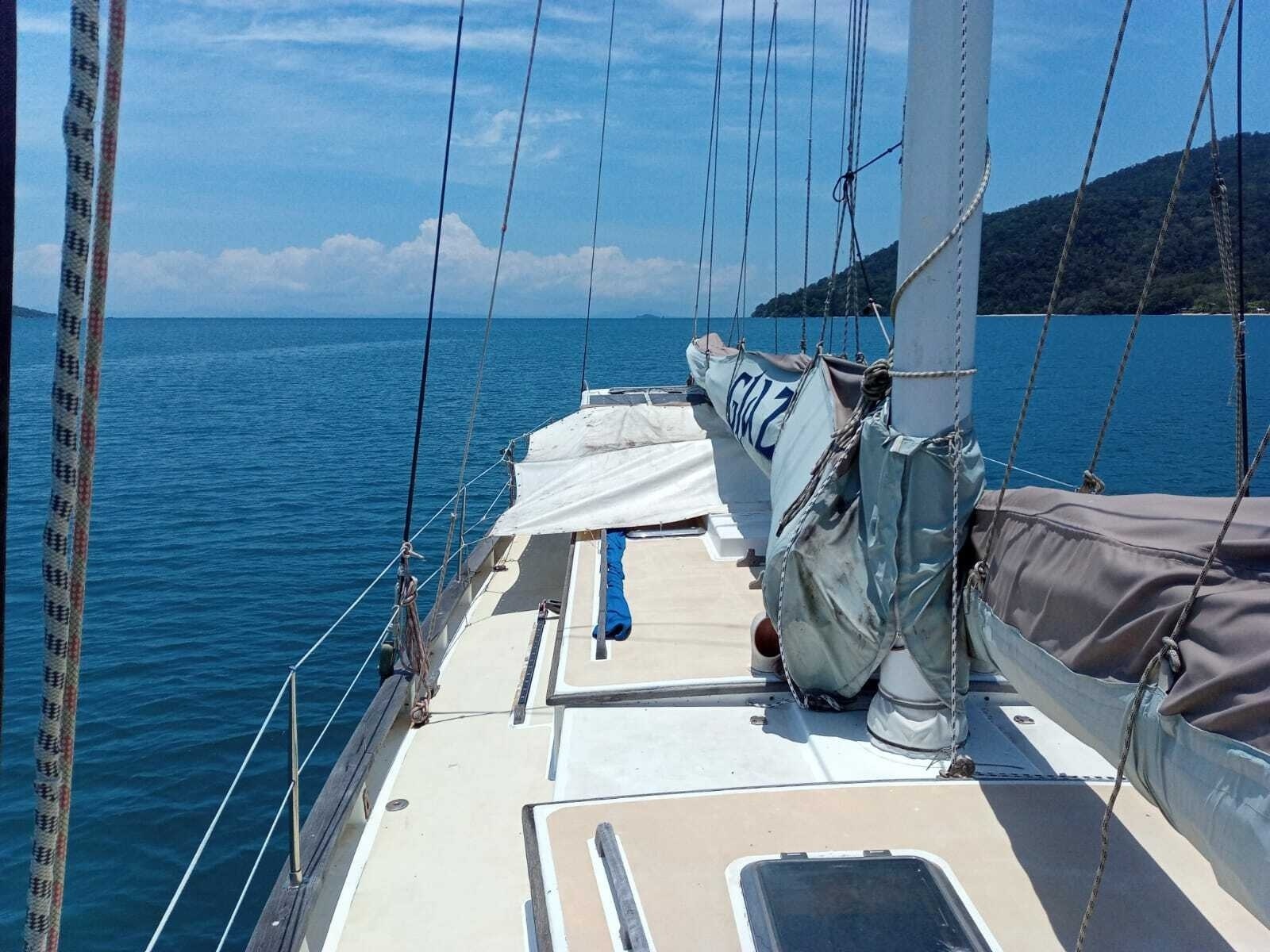 50ft Custom Yacht For Sale