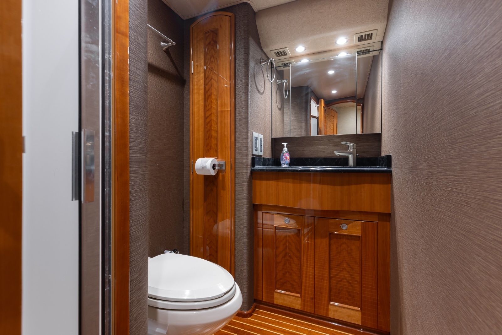 2016 Viking Skybridge