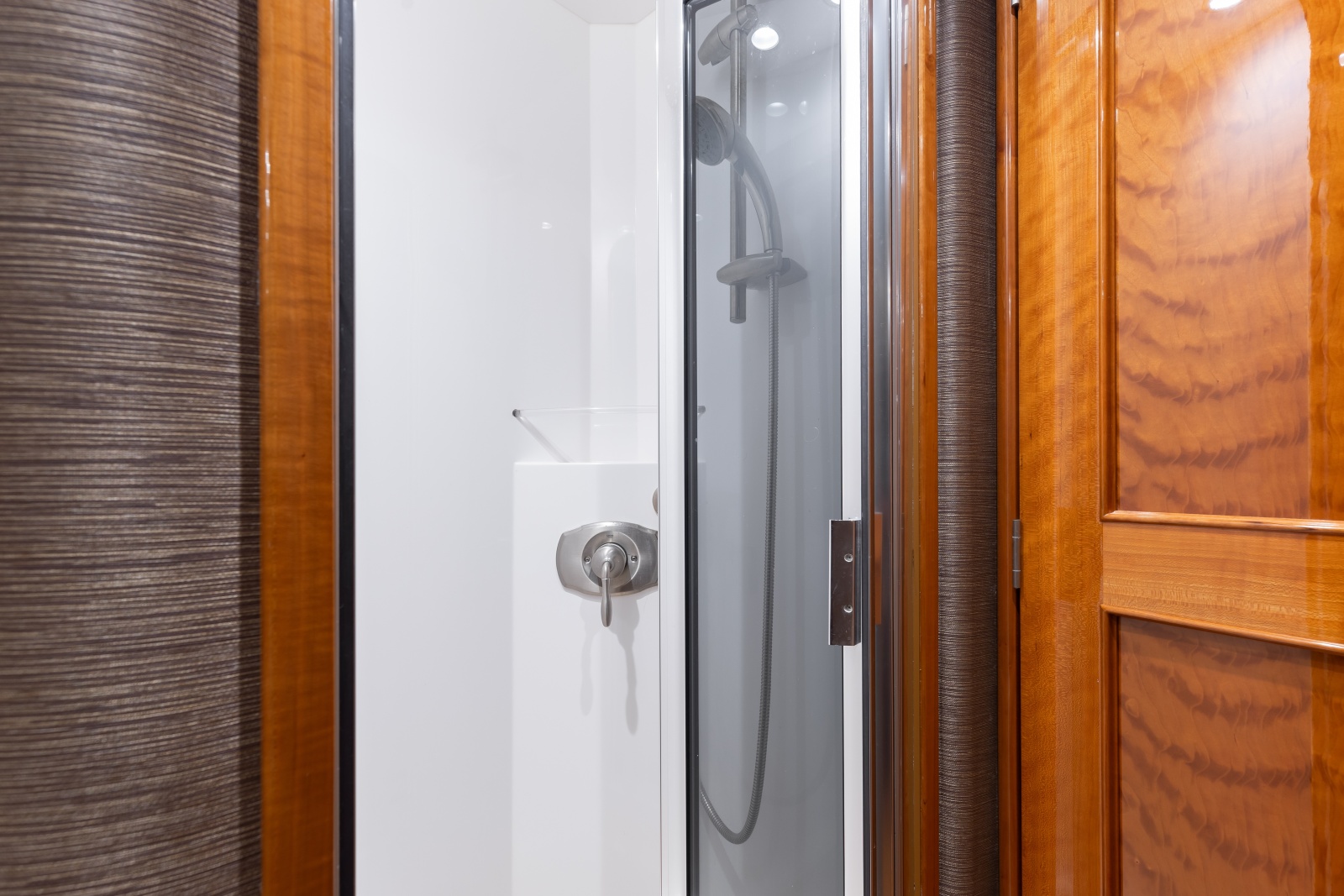 2016 Viking Skybridge