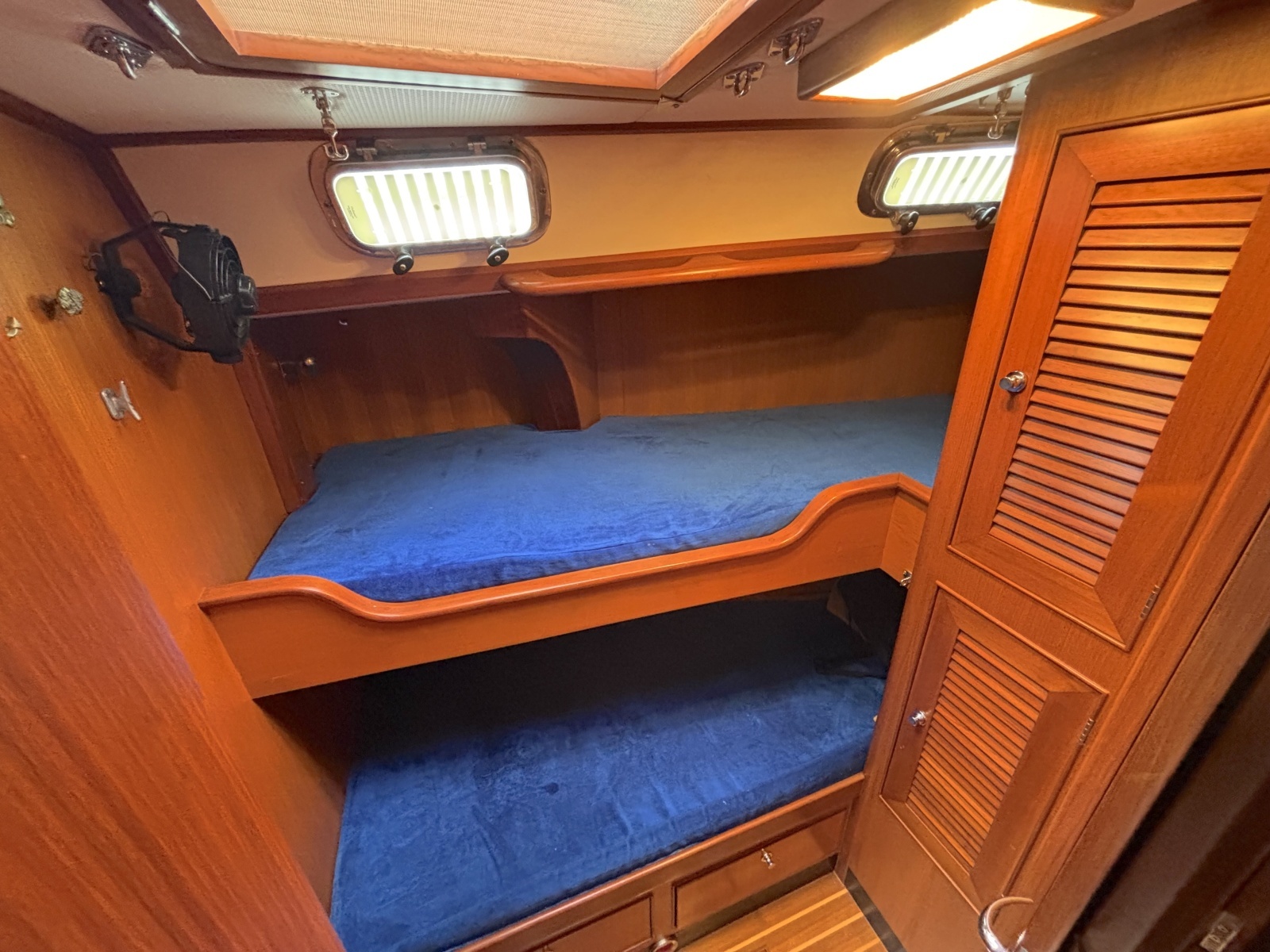 Windhorse 49ft Hylas Yacht For Sale