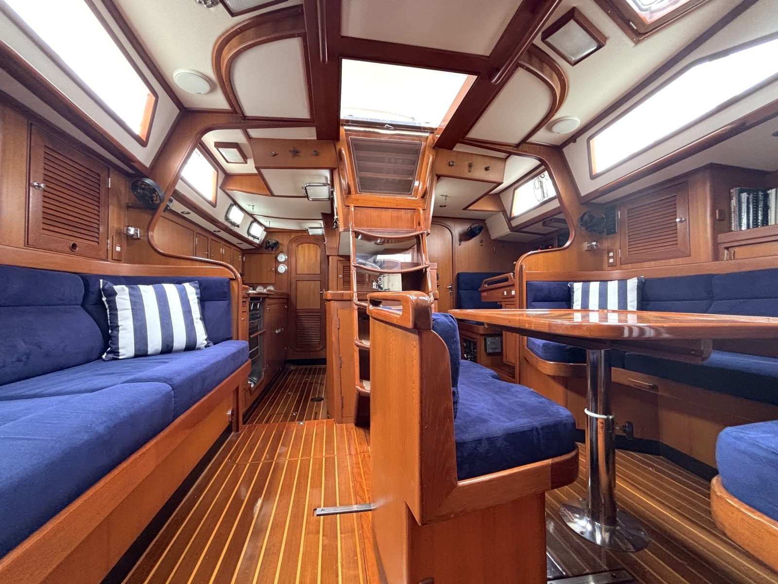 Windhorse 49ft Hylas Yacht For Sale