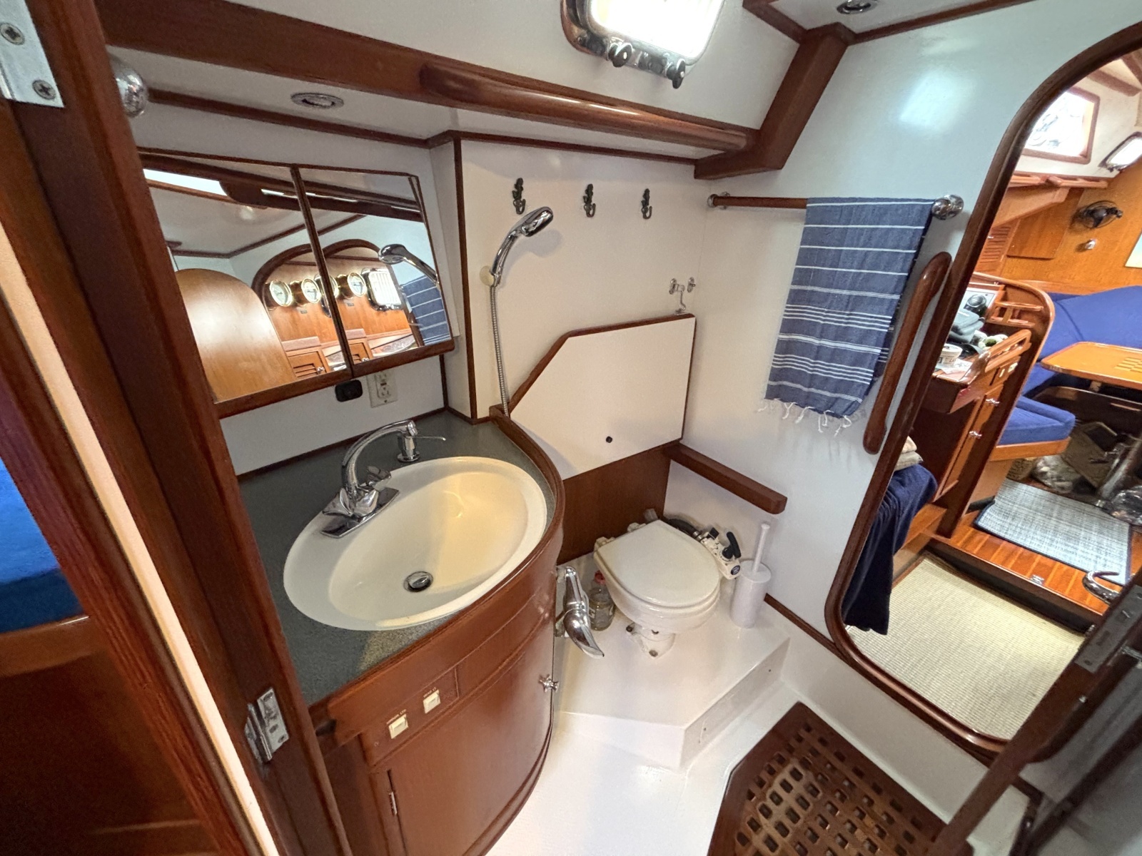 Windhorse 49ft Hylas Yacht For Sale