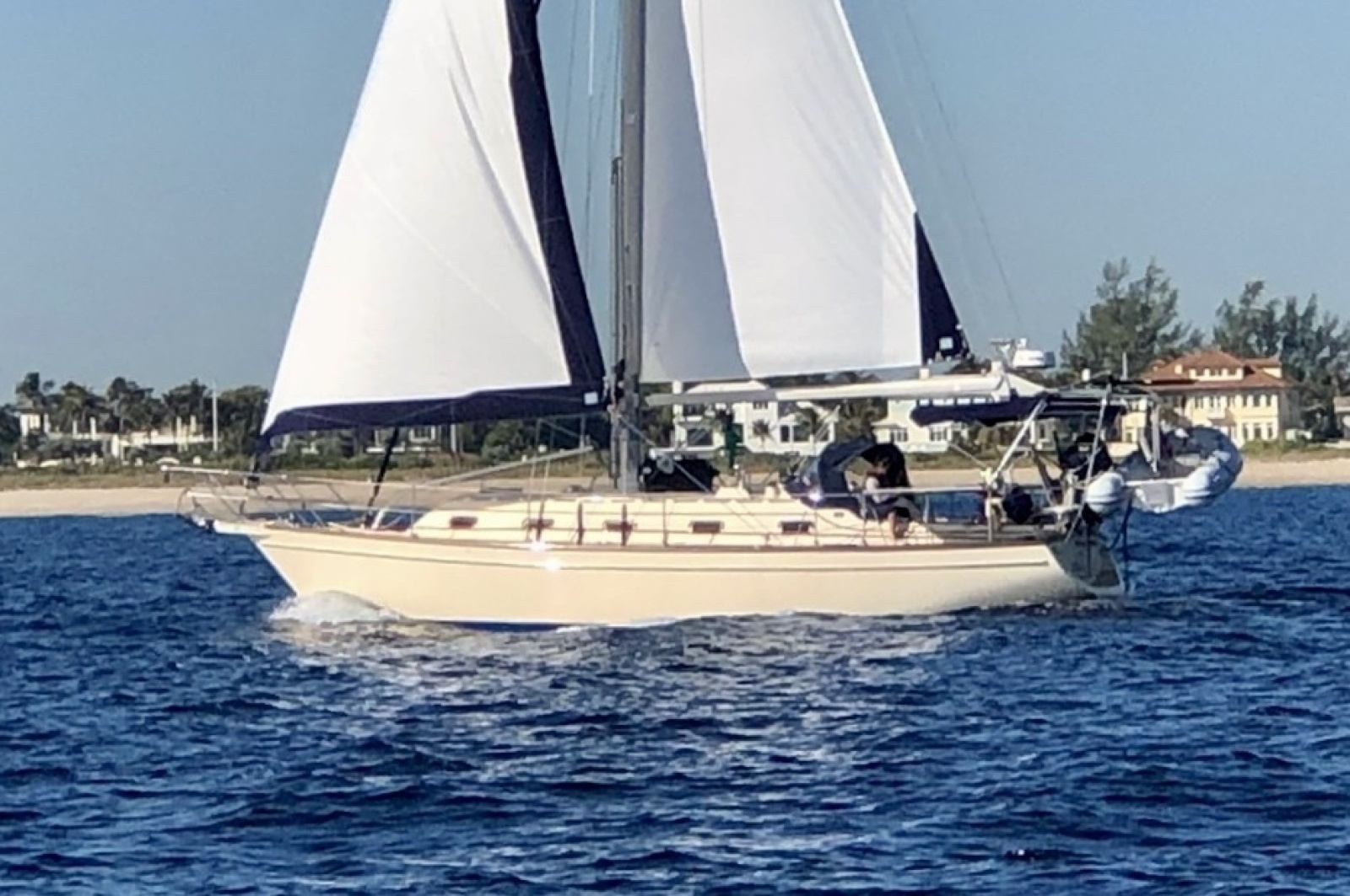 2003 Island Packet 380