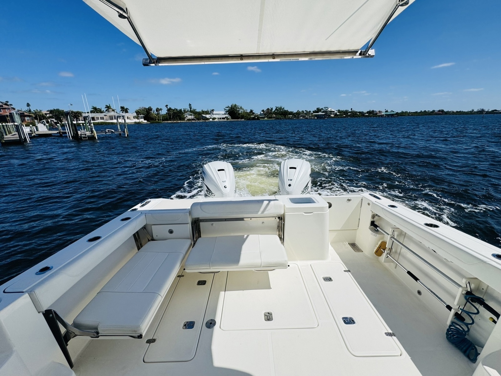 35ft Pursuit Yacht For Sale