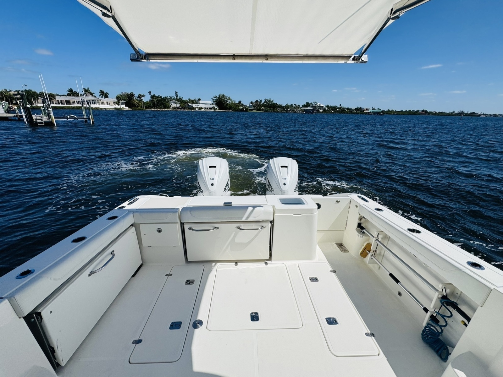 35ft Pursuit Yacht For Sale