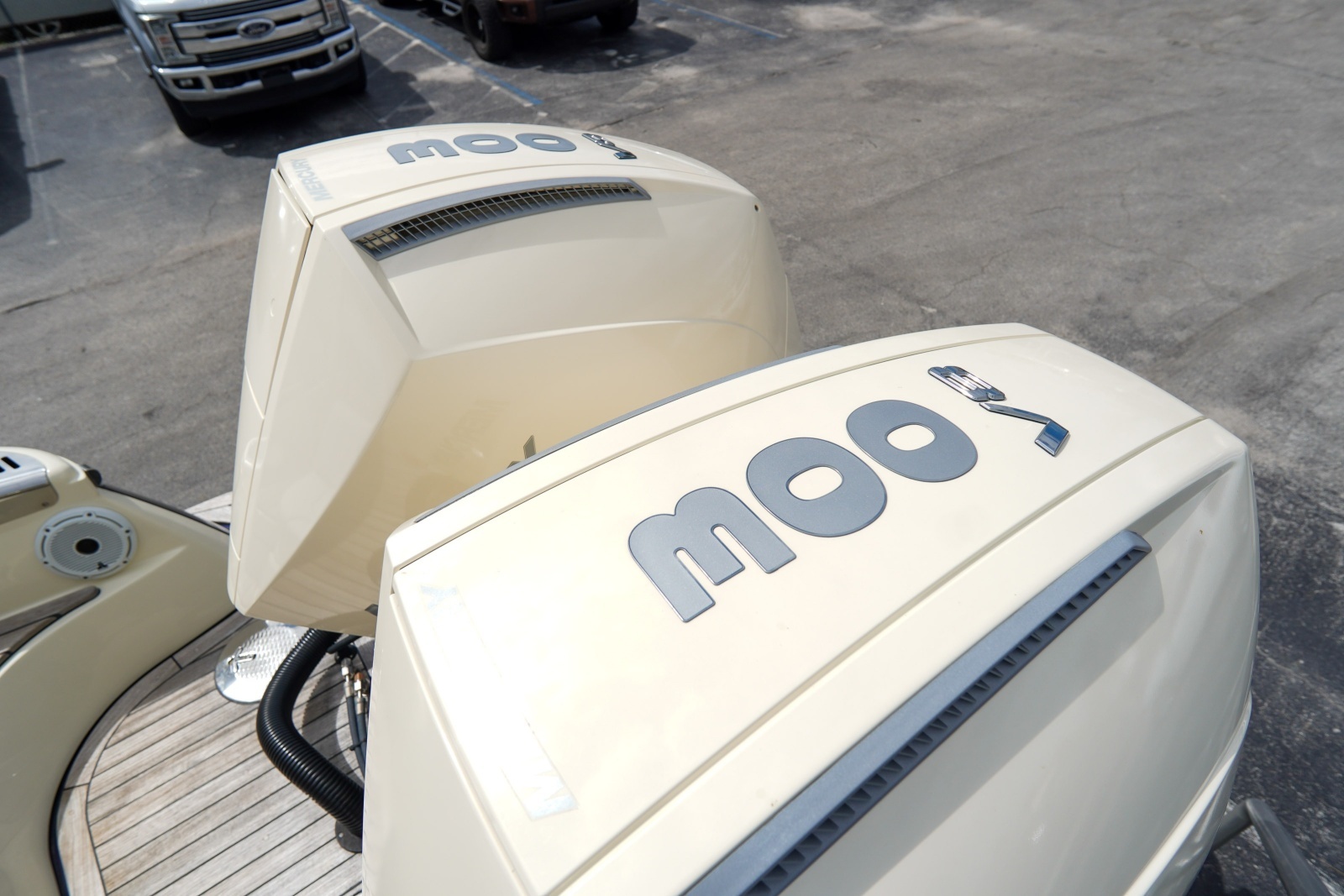 31ft Chris Craft Yacht For Sale