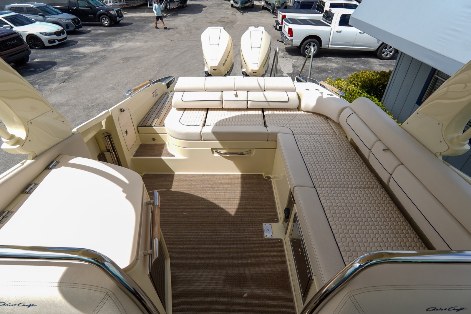 31ft Chris Craft Yacht For Sale