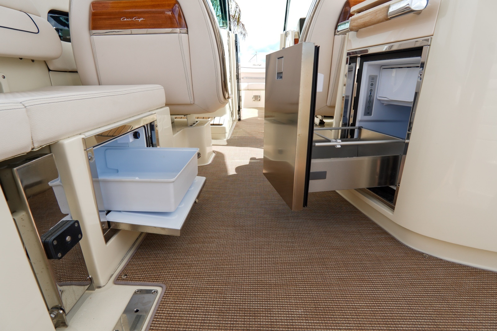 31ft Chris Craft Yacht For Sale