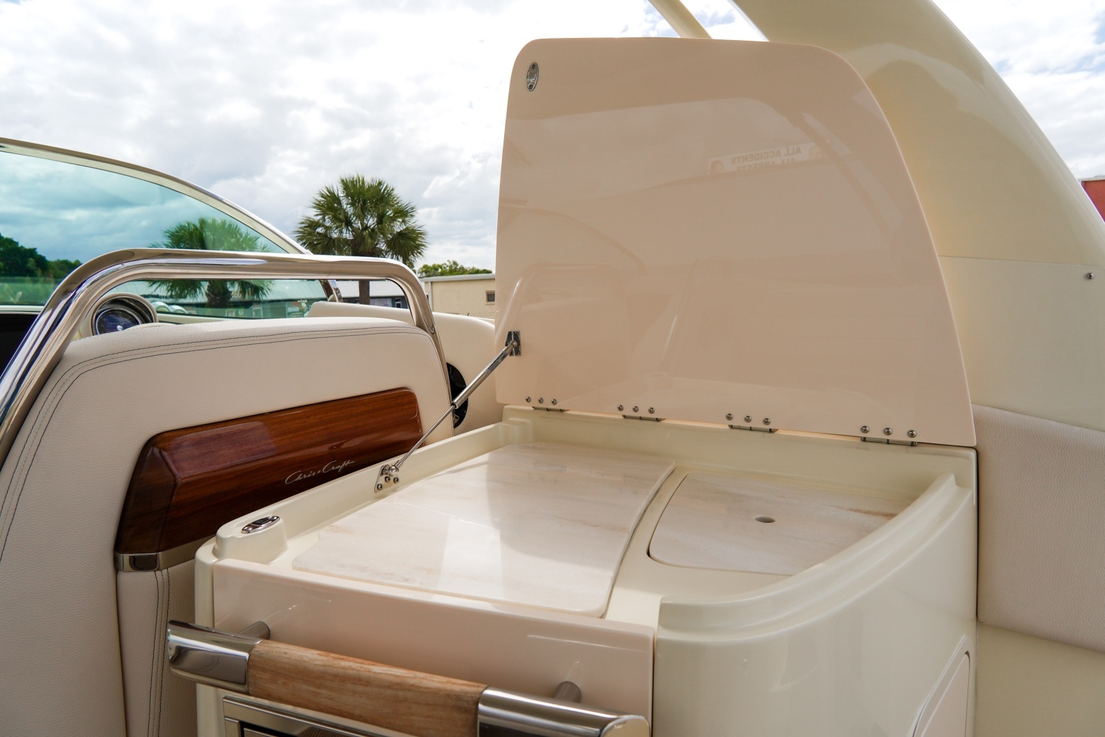 31ft Chris Craft Yacht For Sale