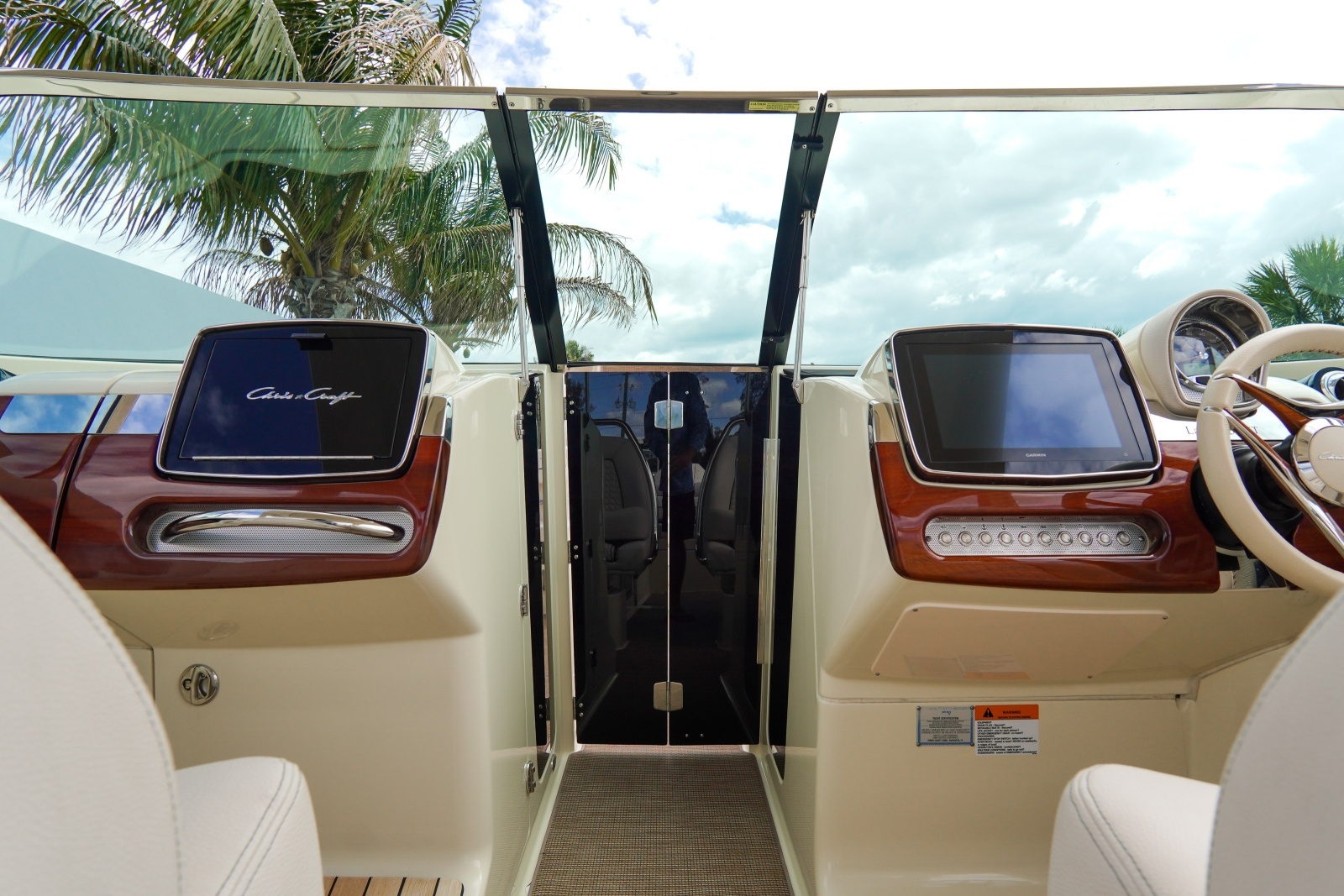 31ft Chris Craft Yacht For Sale