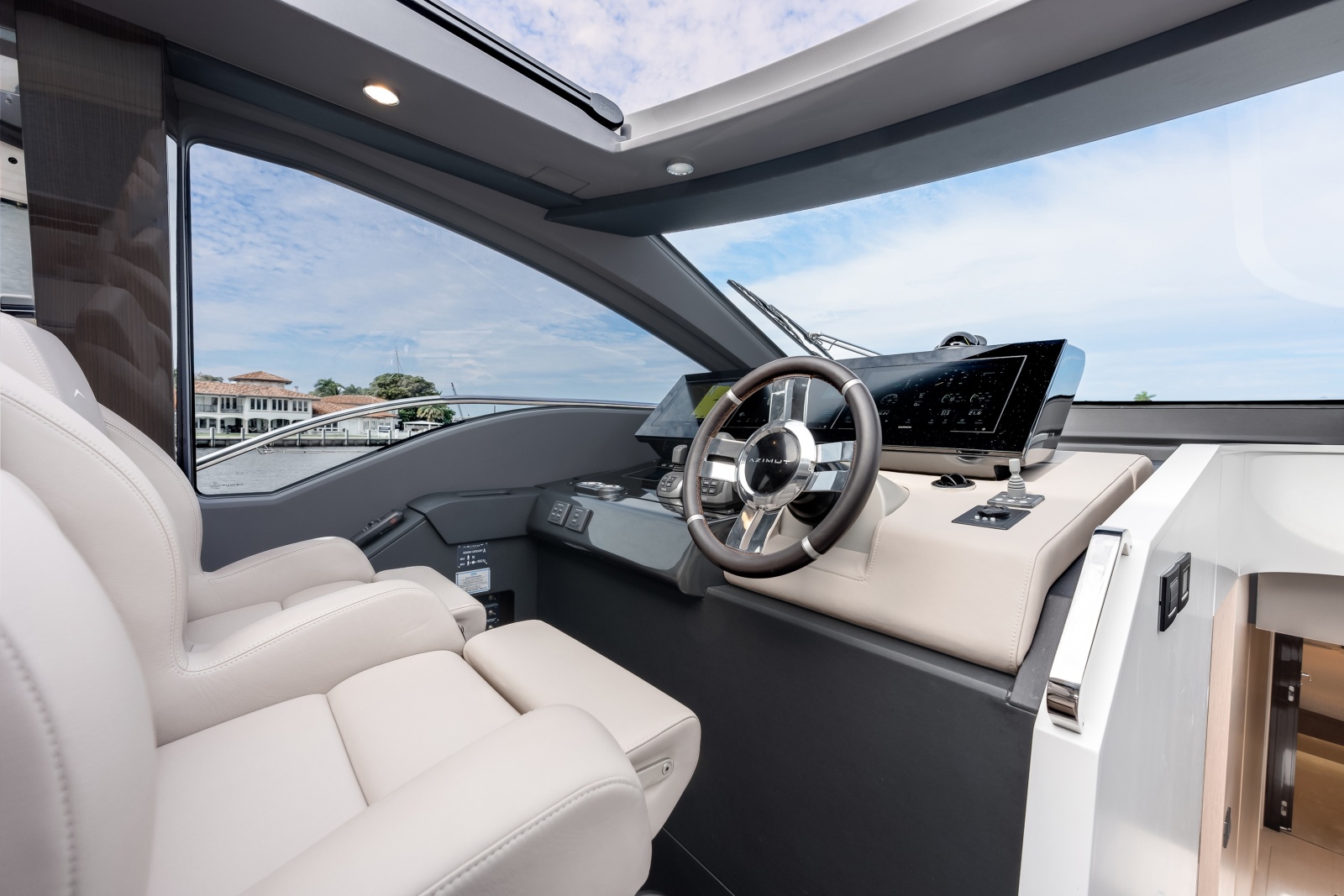 2024 Azimut S8