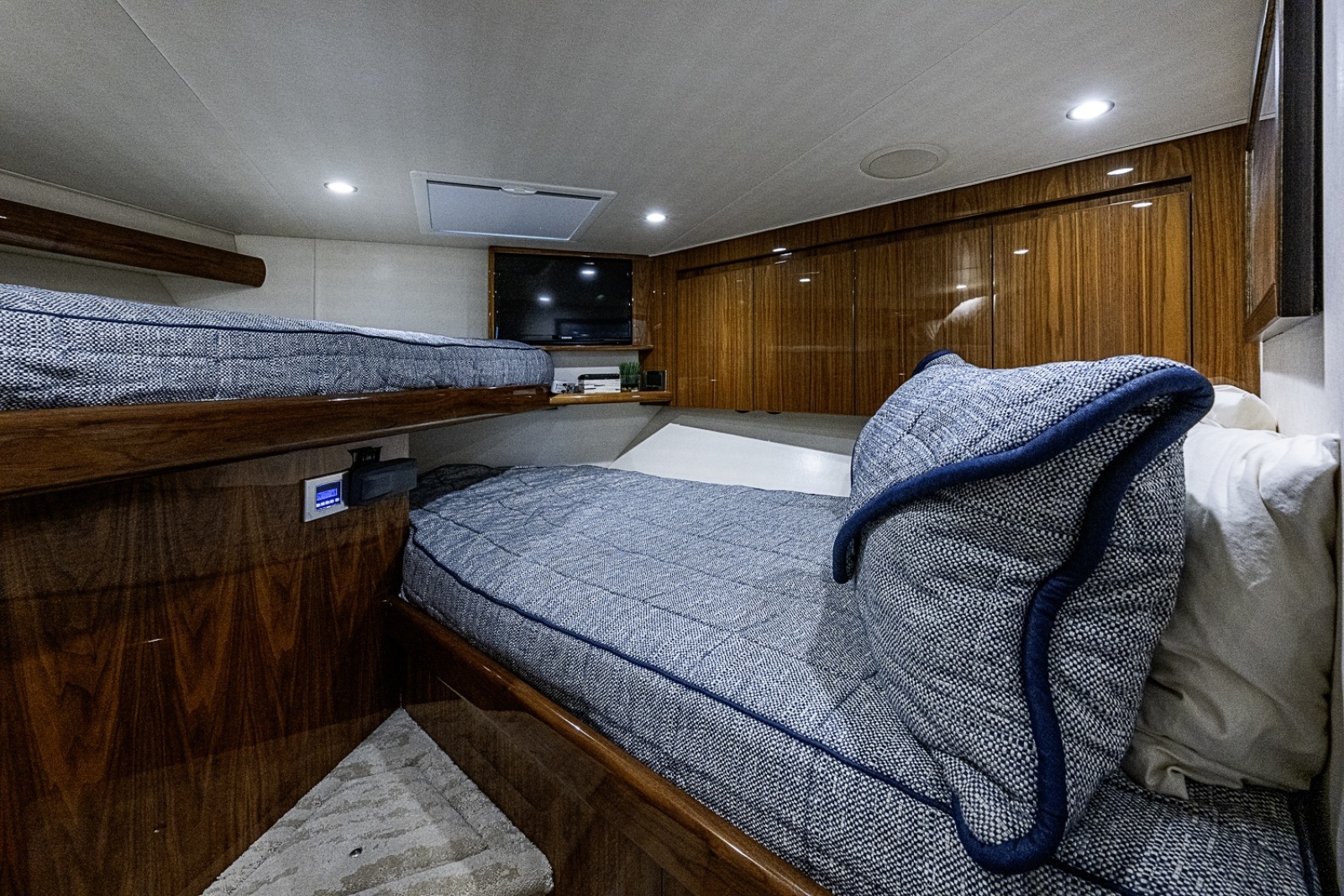 Goin  Coastal 52ft Viking Yacht For Sale