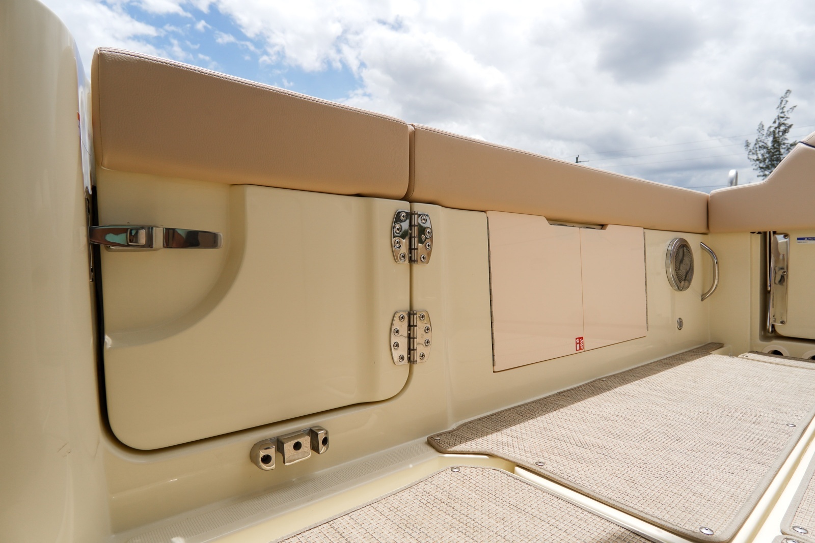 31ft Chris Craft Yacht For Sale