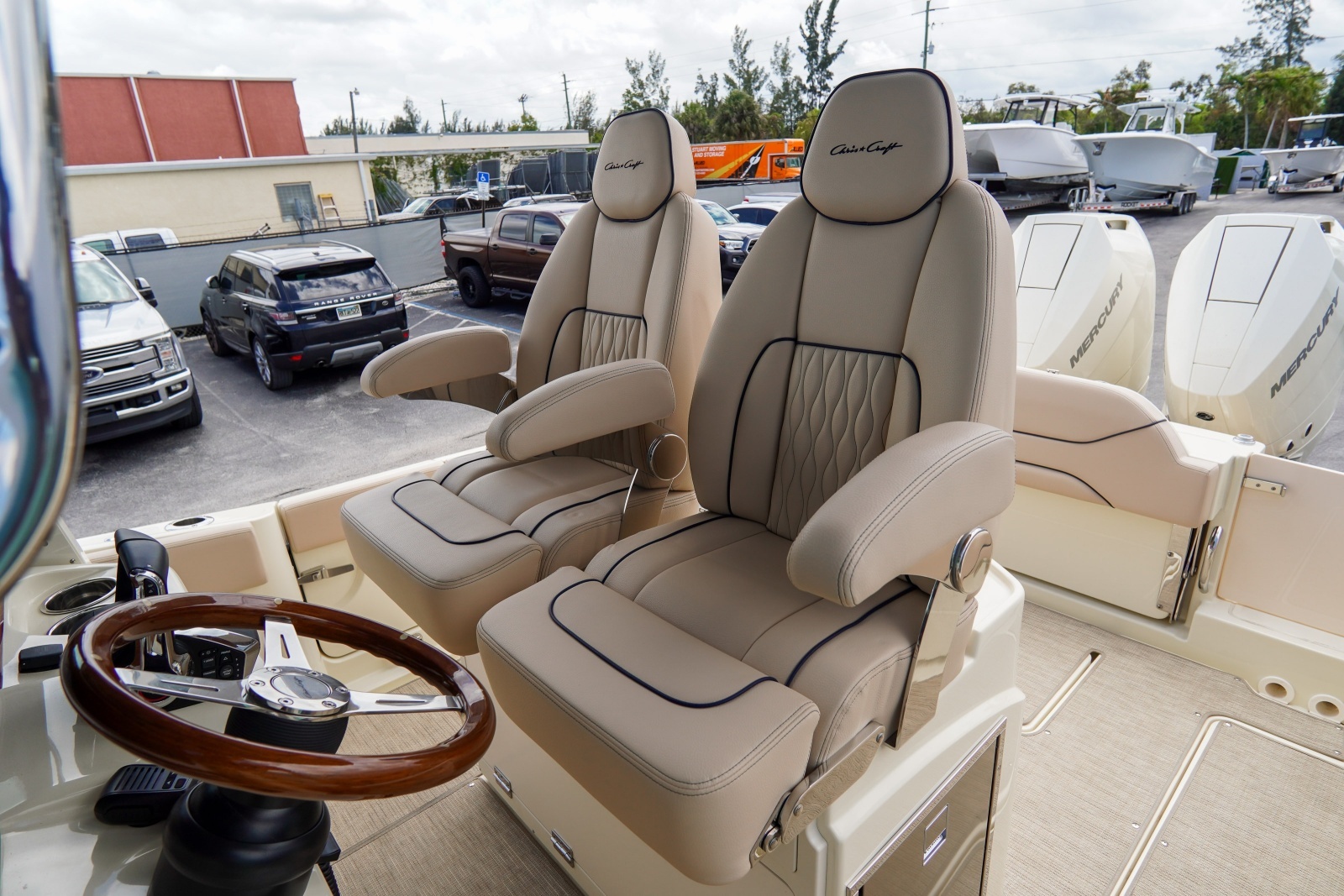 31ft Chris Craft Yacht For Sale