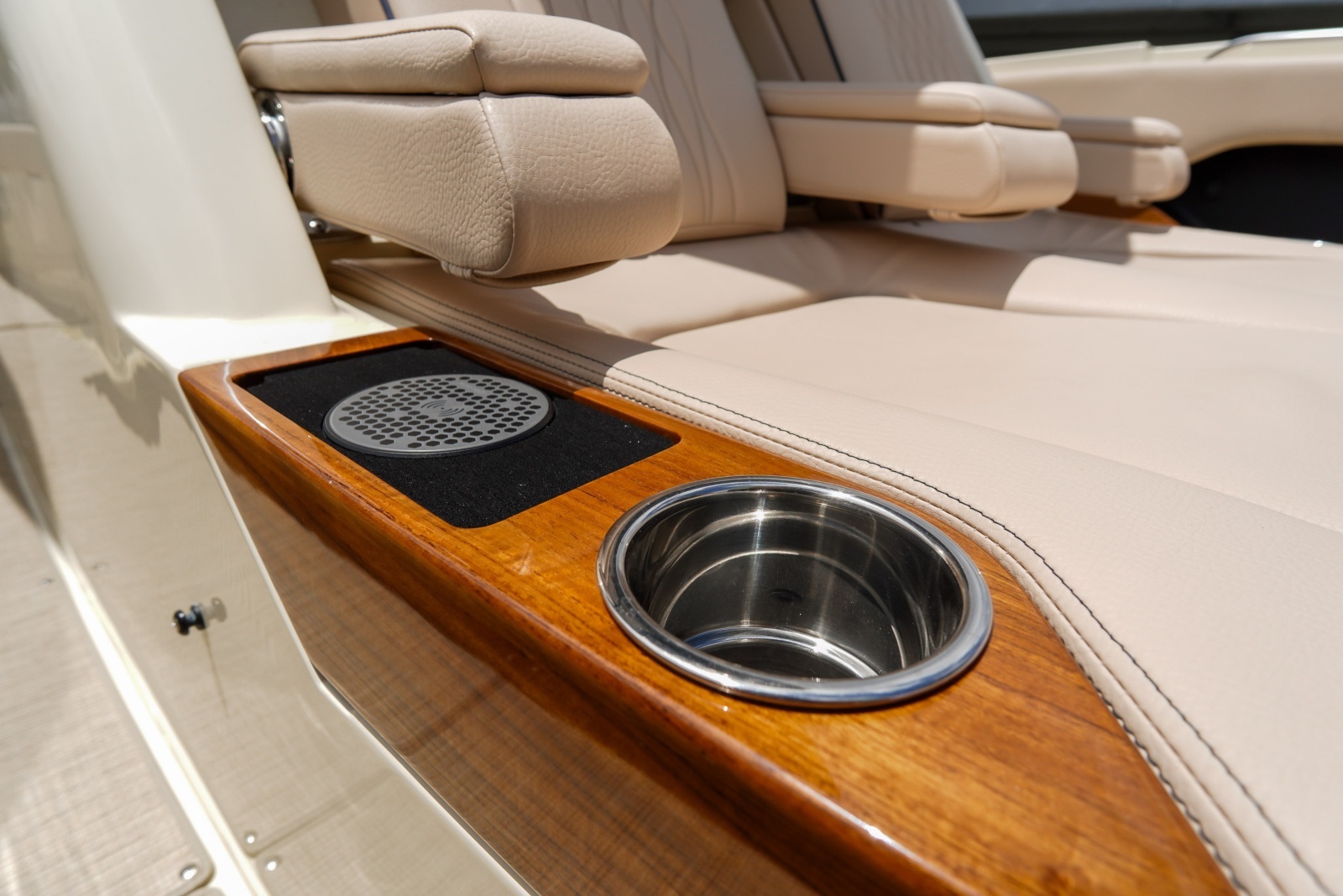 31ft Chris Craft Yacht For Sale