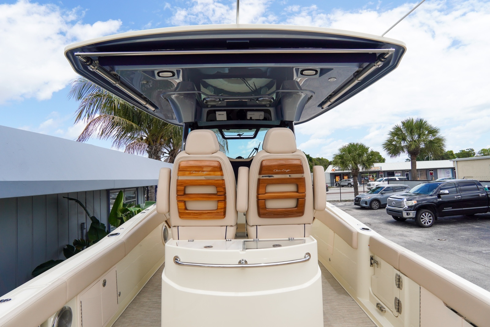 31ft Chris Craft Yacht For Sale