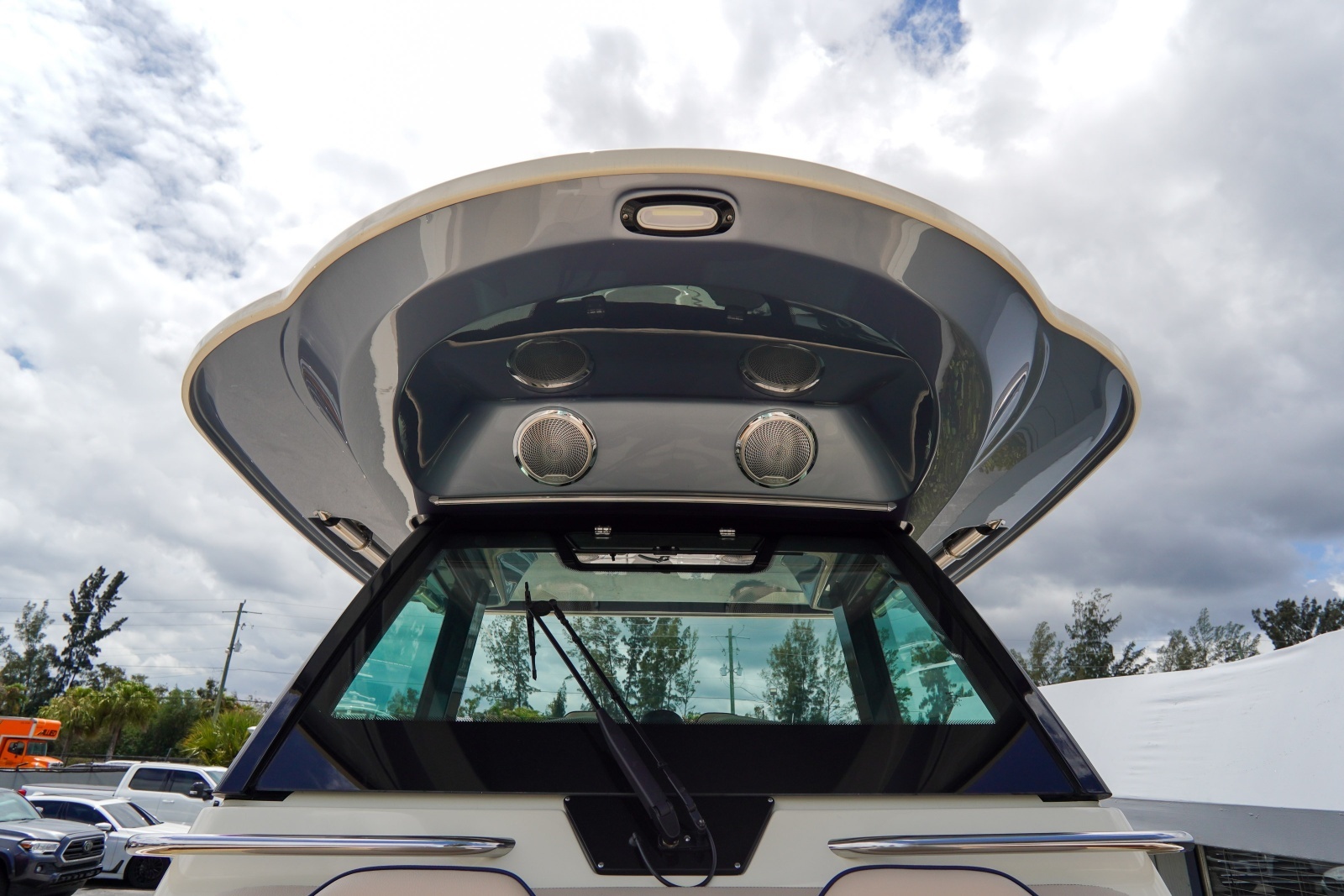 31ft Chris Craft Yacht For Sale