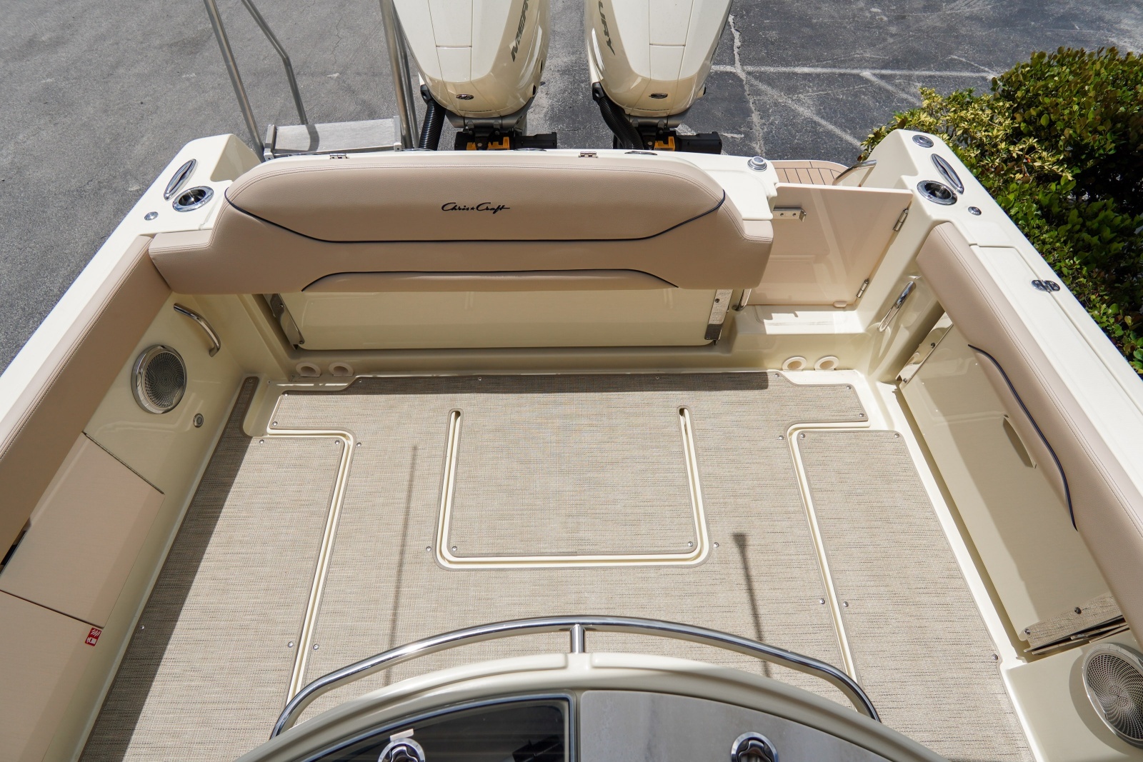 31ft Chris Craft Yacht For Sale