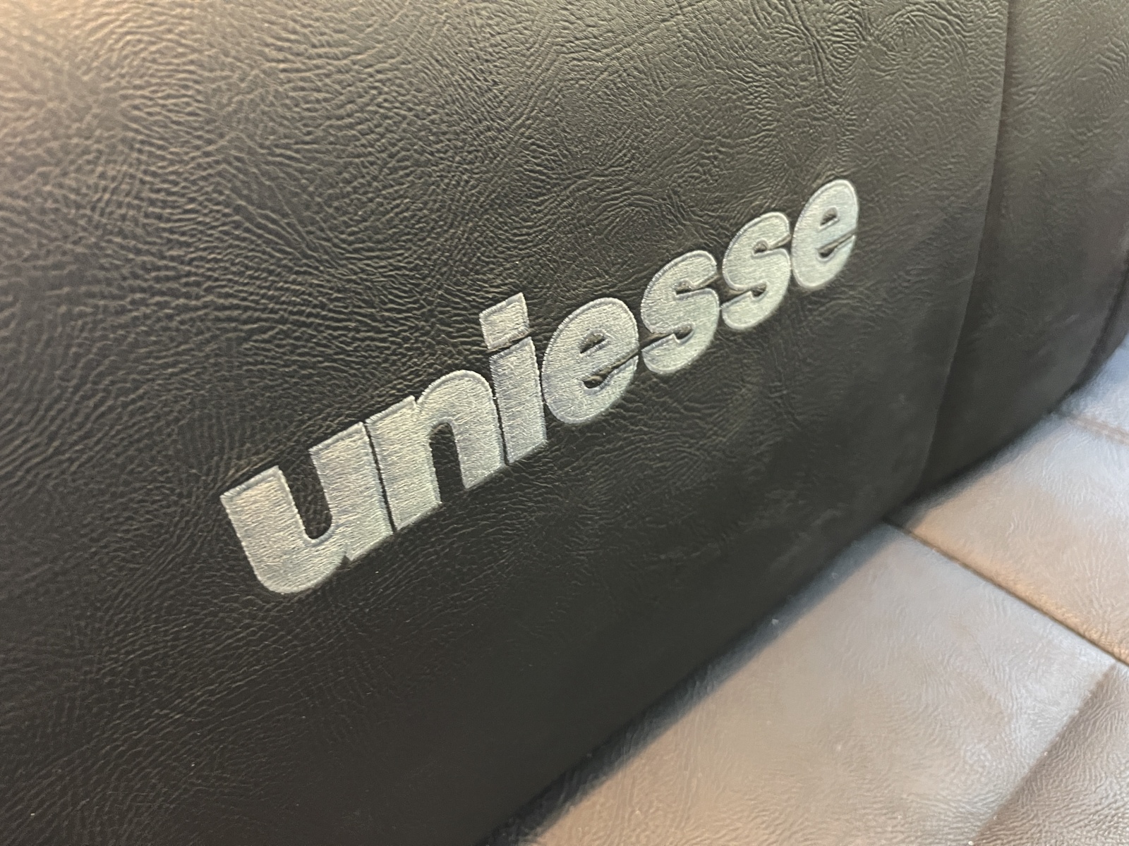2006 Uniesse 58 MY