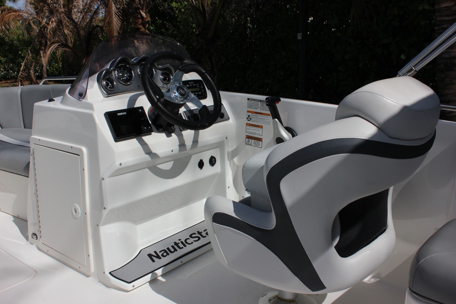 2022 NauticStar 203SC