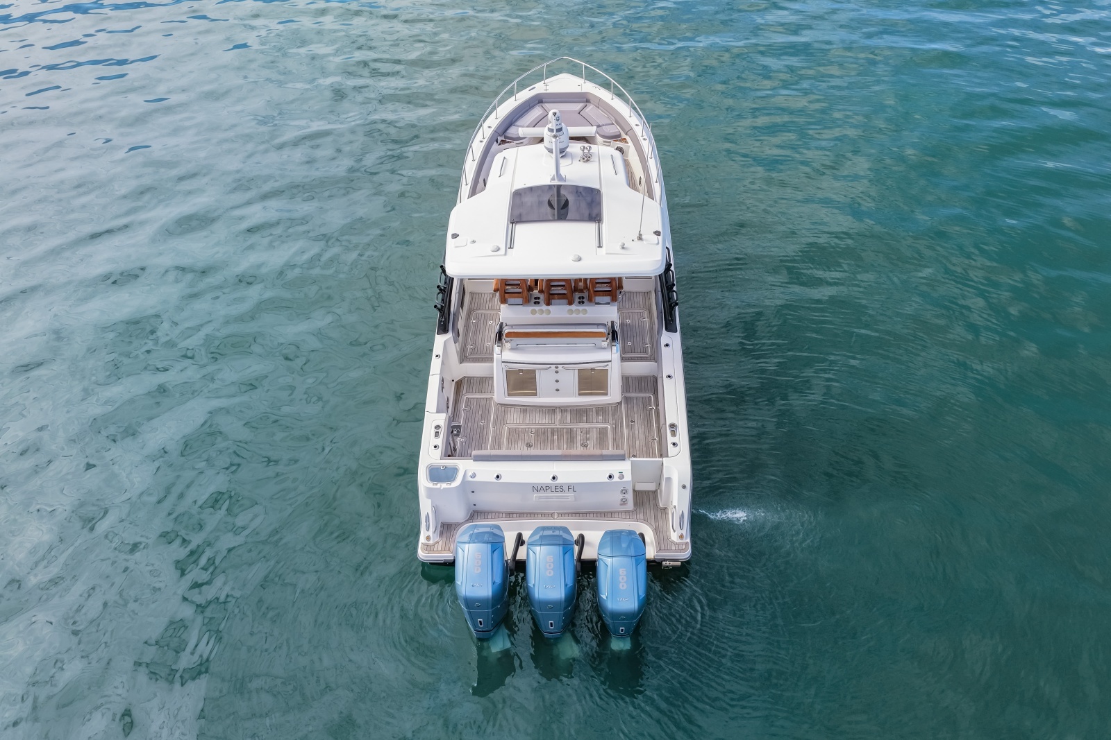 2023 Boston Whaler 