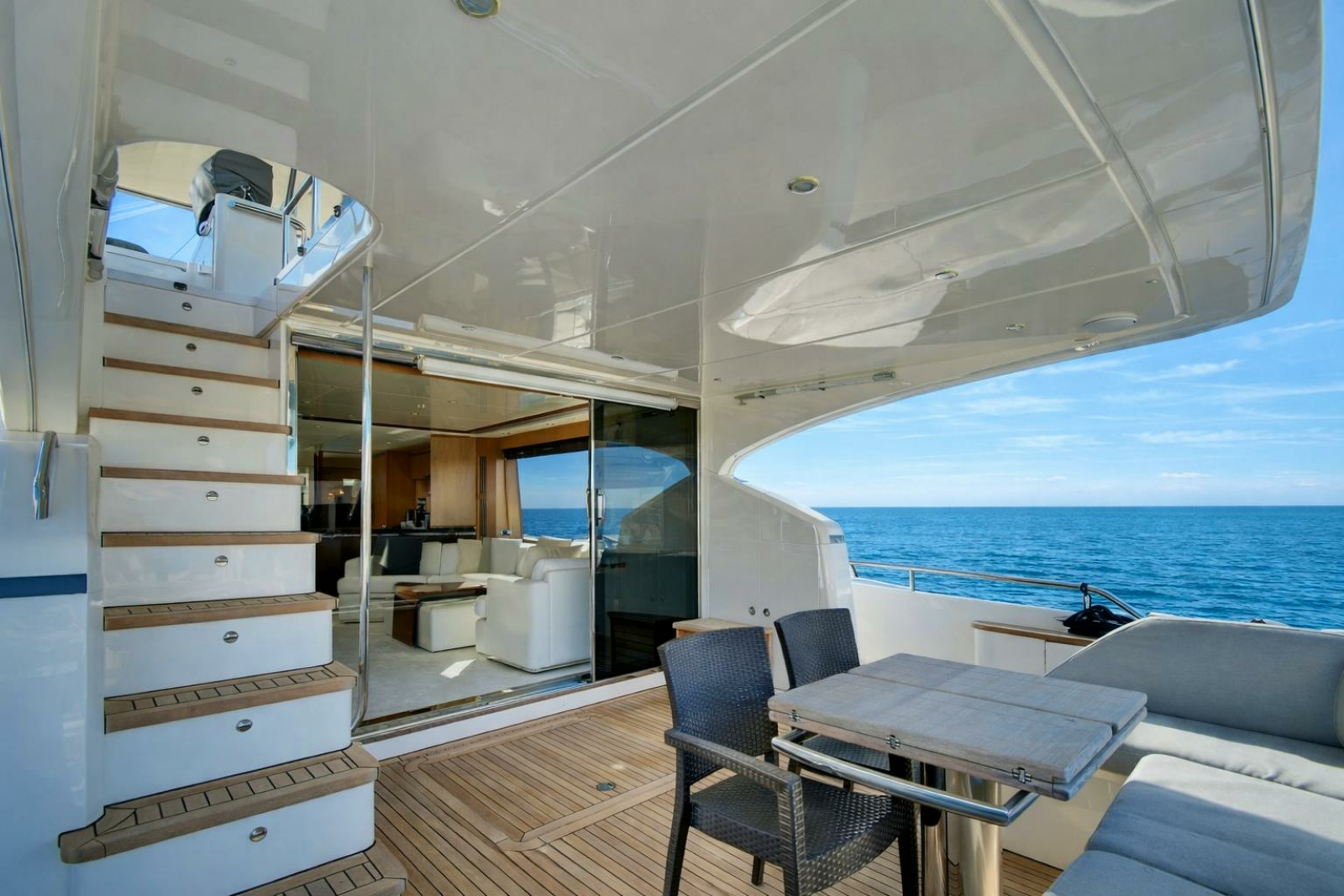 2014 Princess Yachts 